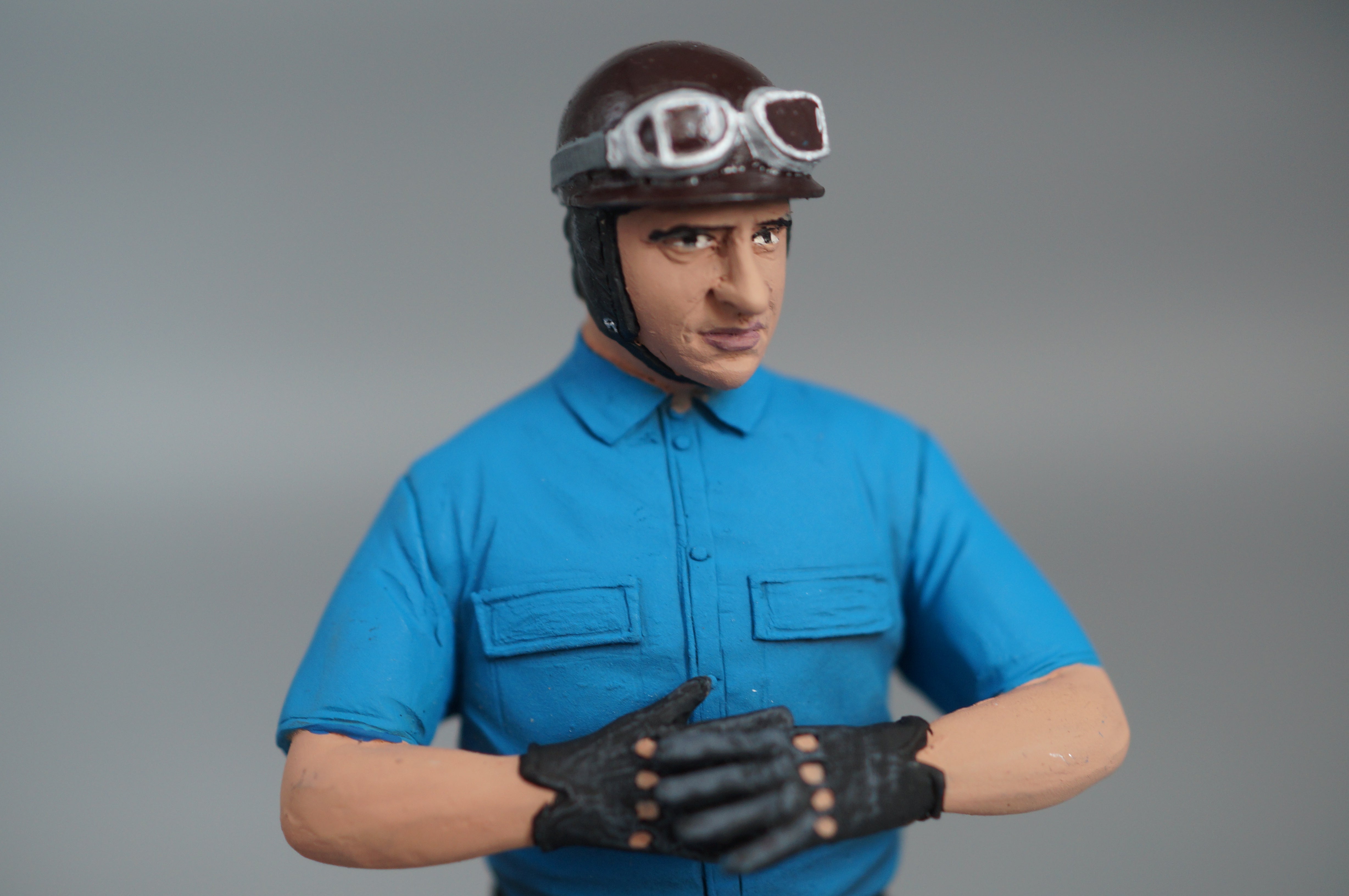 1/18 Rennfahrerfigur JUAN MANUEL FANGIO von SF Scale Figures - Handarbeit - TS986
