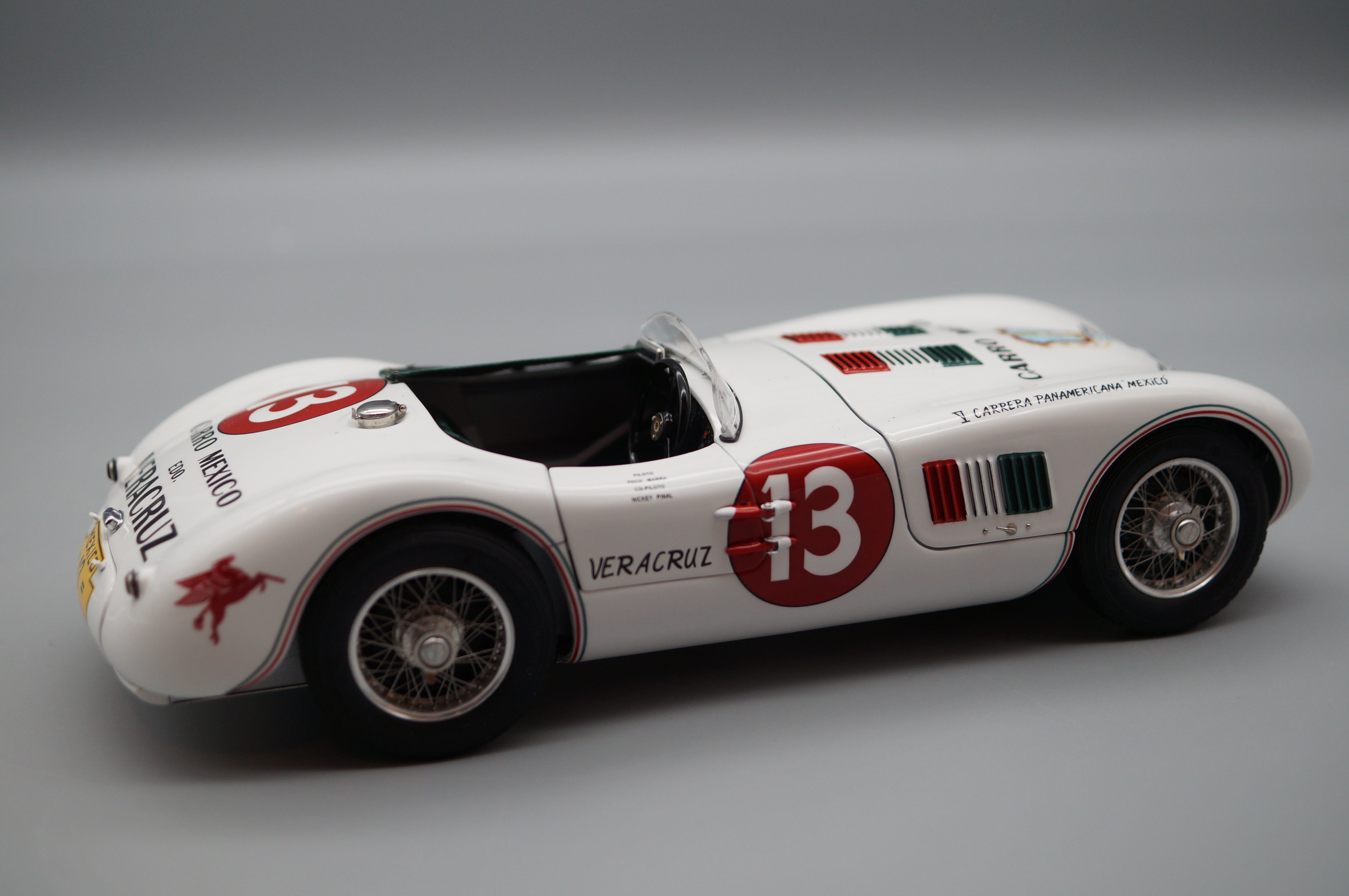 Jaguar C-Type #13 Panamericana 1953/54 Ibarra/Pinal CMC M-196 LE 500 - aus Vorbesitz