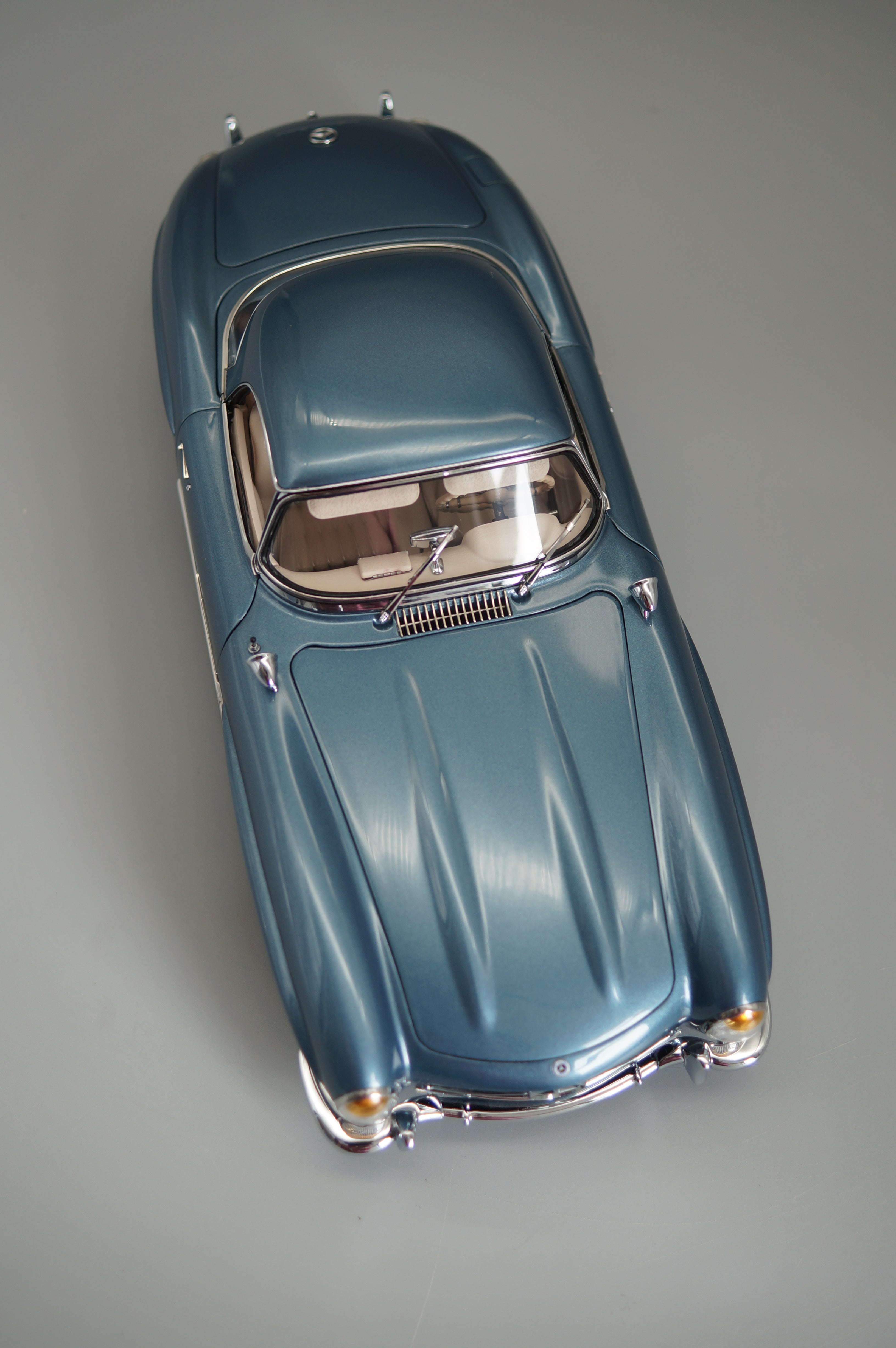 1/18 Mercedes-Benz 300 SL W198 Roadster Hardtop blue metallic CMC M-283