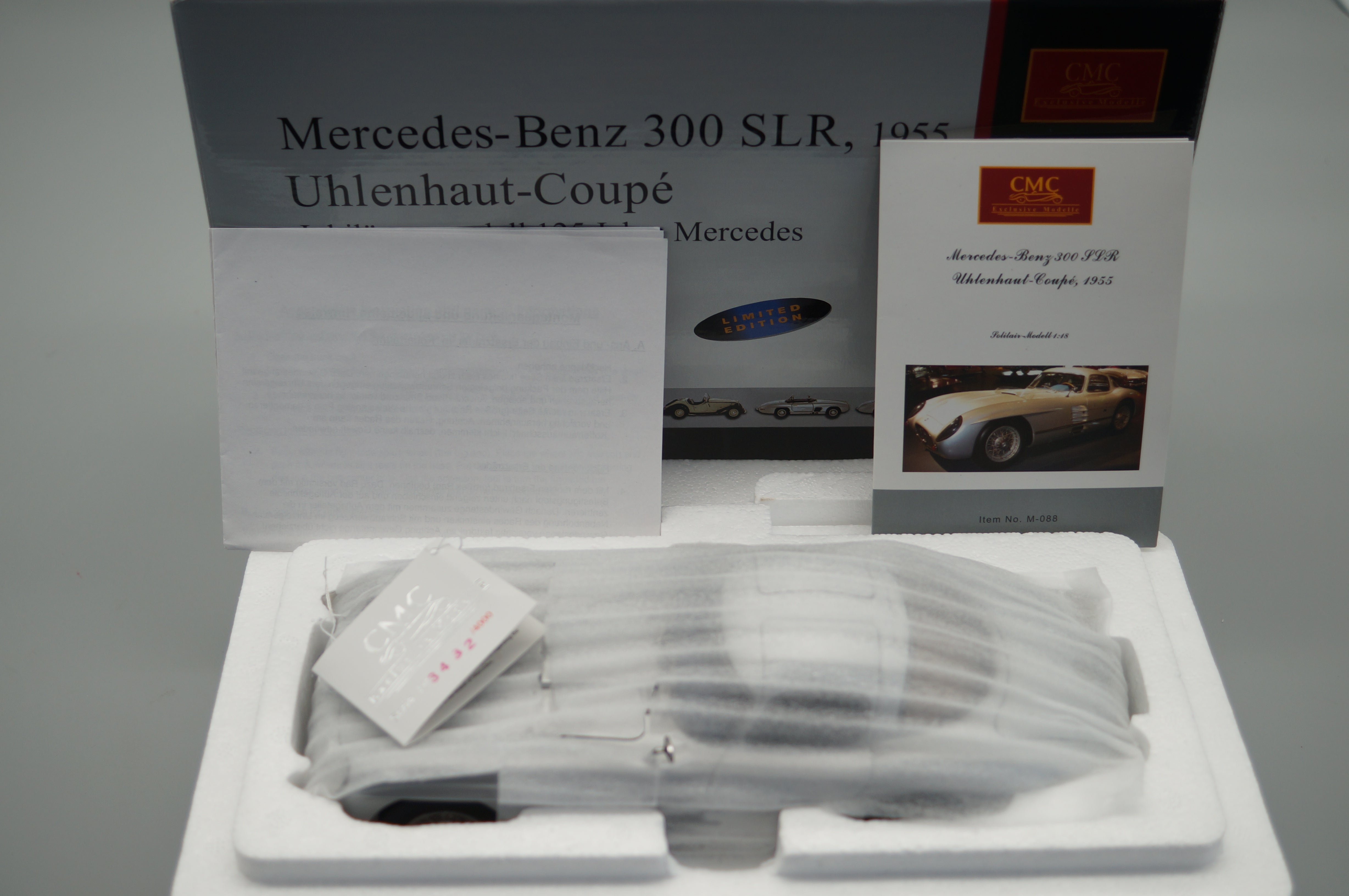 1/18 Mercedes-Benz 300 SLR Uhlenhaut Coupe 125 Years Mercedes #3478/4000 CMC M-088 -pre-owned