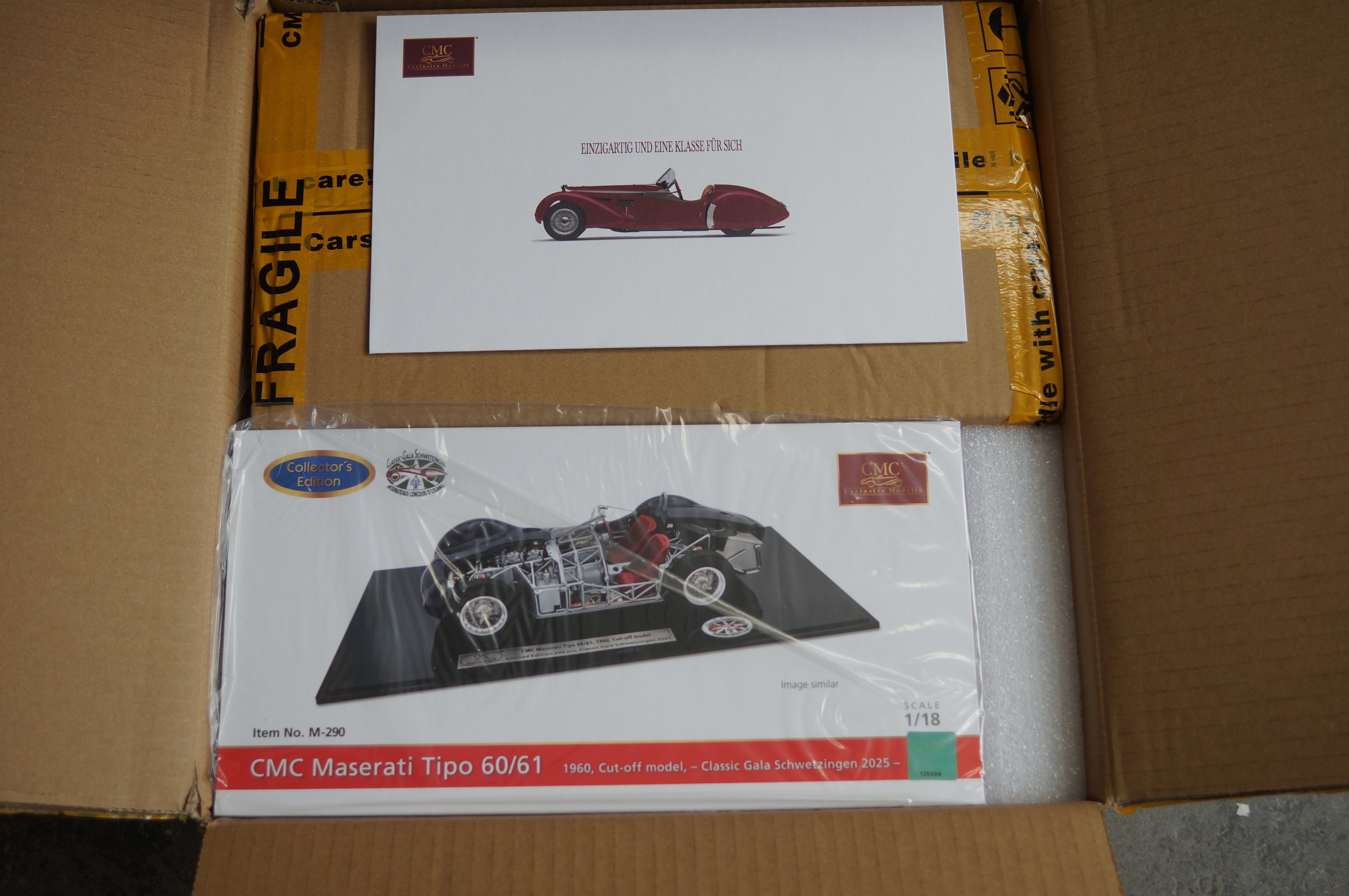 1/18 Maserati Tipo 61 Birdcage Cut-Off / Schnittmodell mit Vitrine #033/200 CMC M-290 -MH187