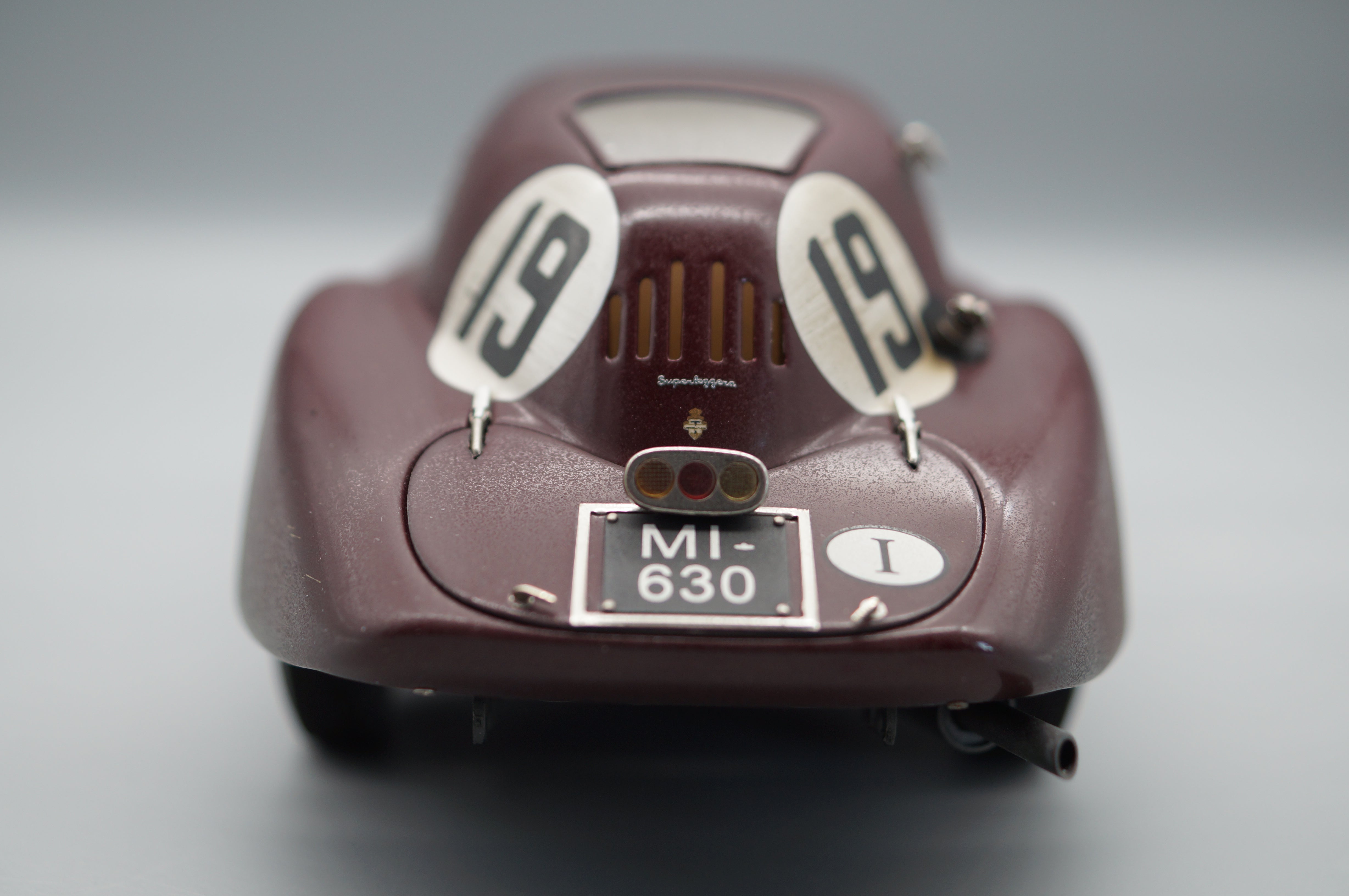 1/18 CMC M-111 Alfa Romeo 8C 2900B #19 Le Mans 1938 'Racing Legend' by Dirk Patschkowski LE 19/19