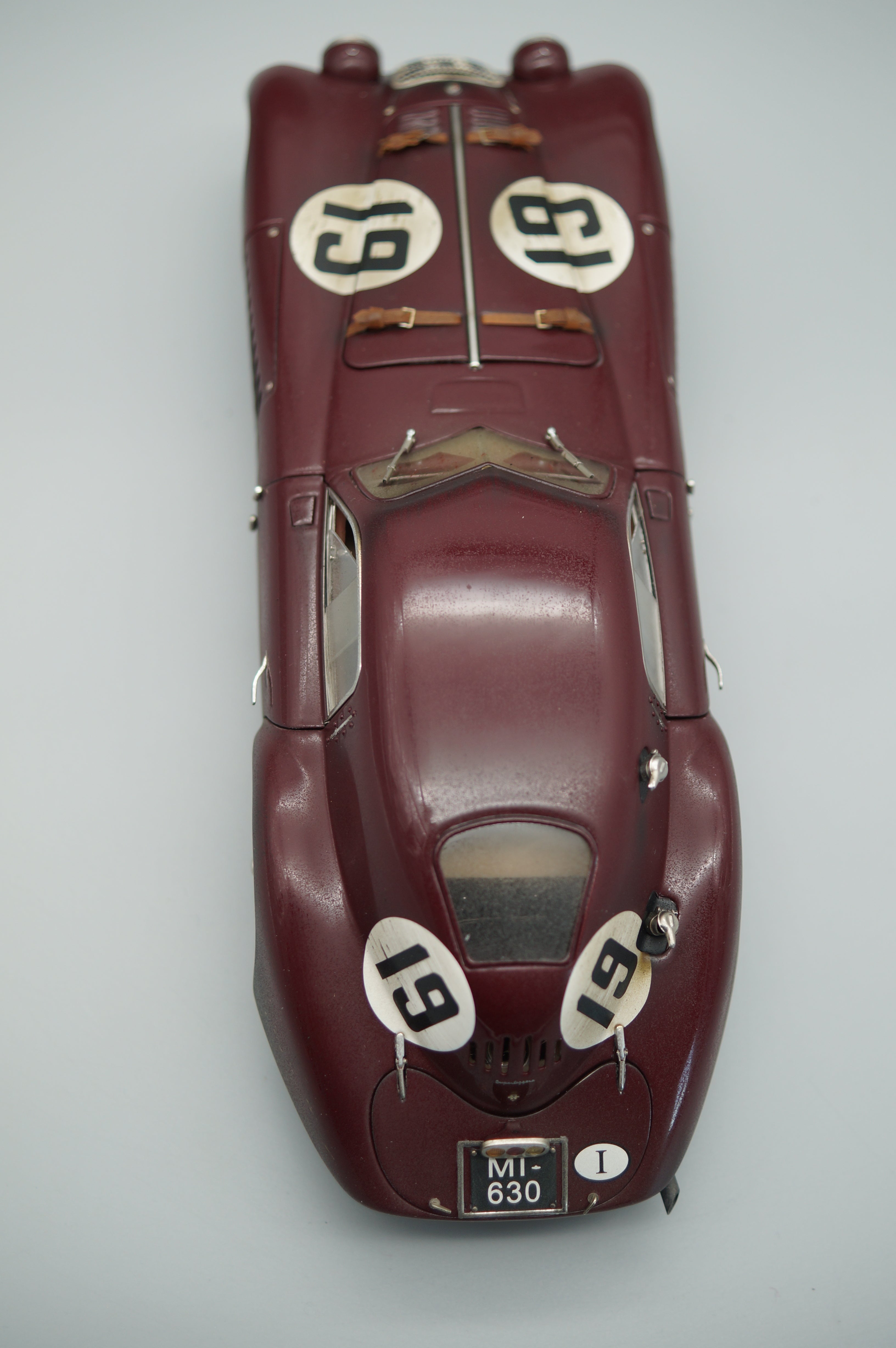 1/18 CMC M-111 Alfa Romeo 8C 2900B #19 Le Mans 1938 'Racing Legend' by Dirk Patschkowski LE 19/19