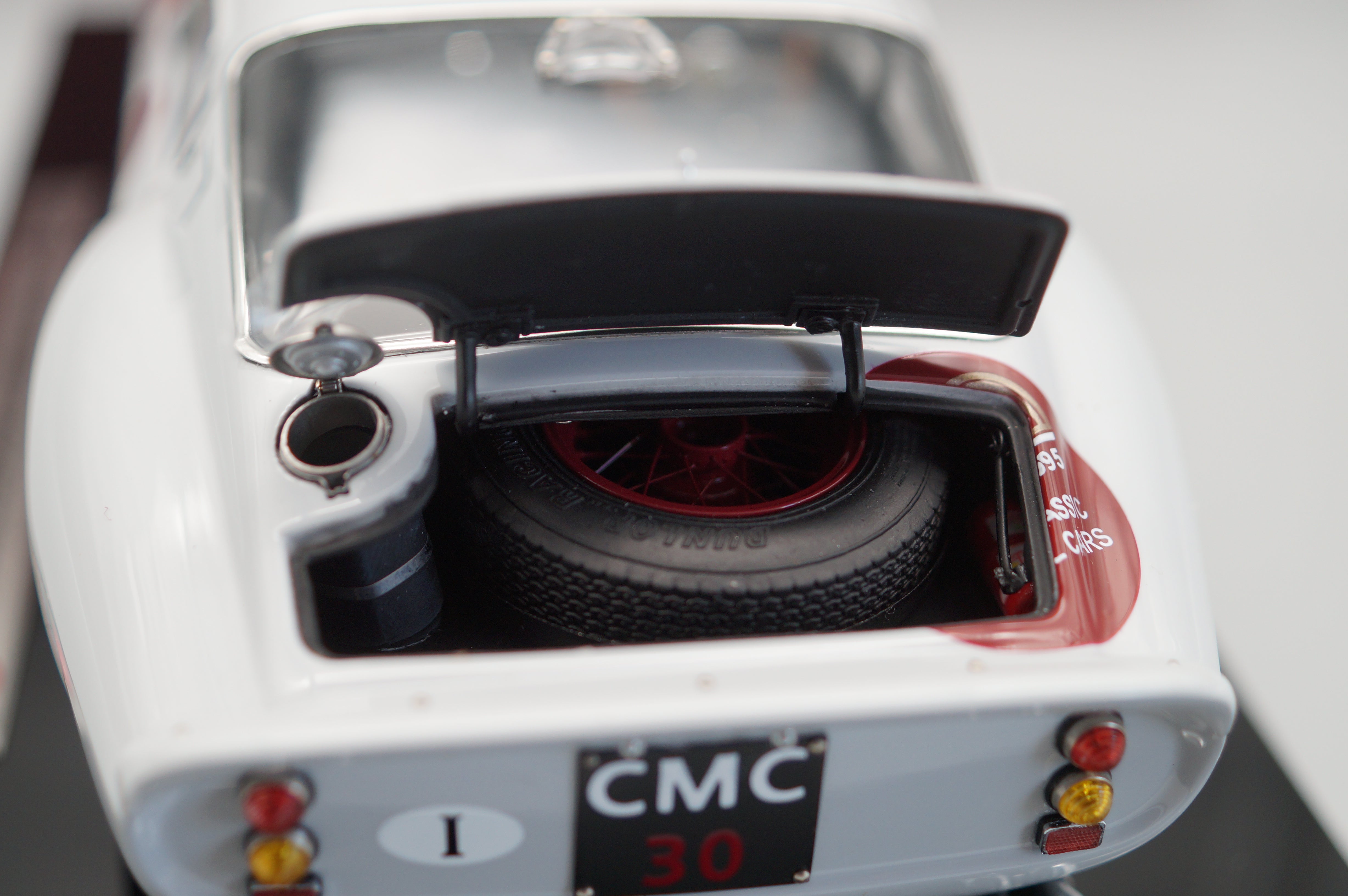 1:18 CMC M-288 Ferrari 250 GTO Jubiläumsmodell 30 Jahre CMC