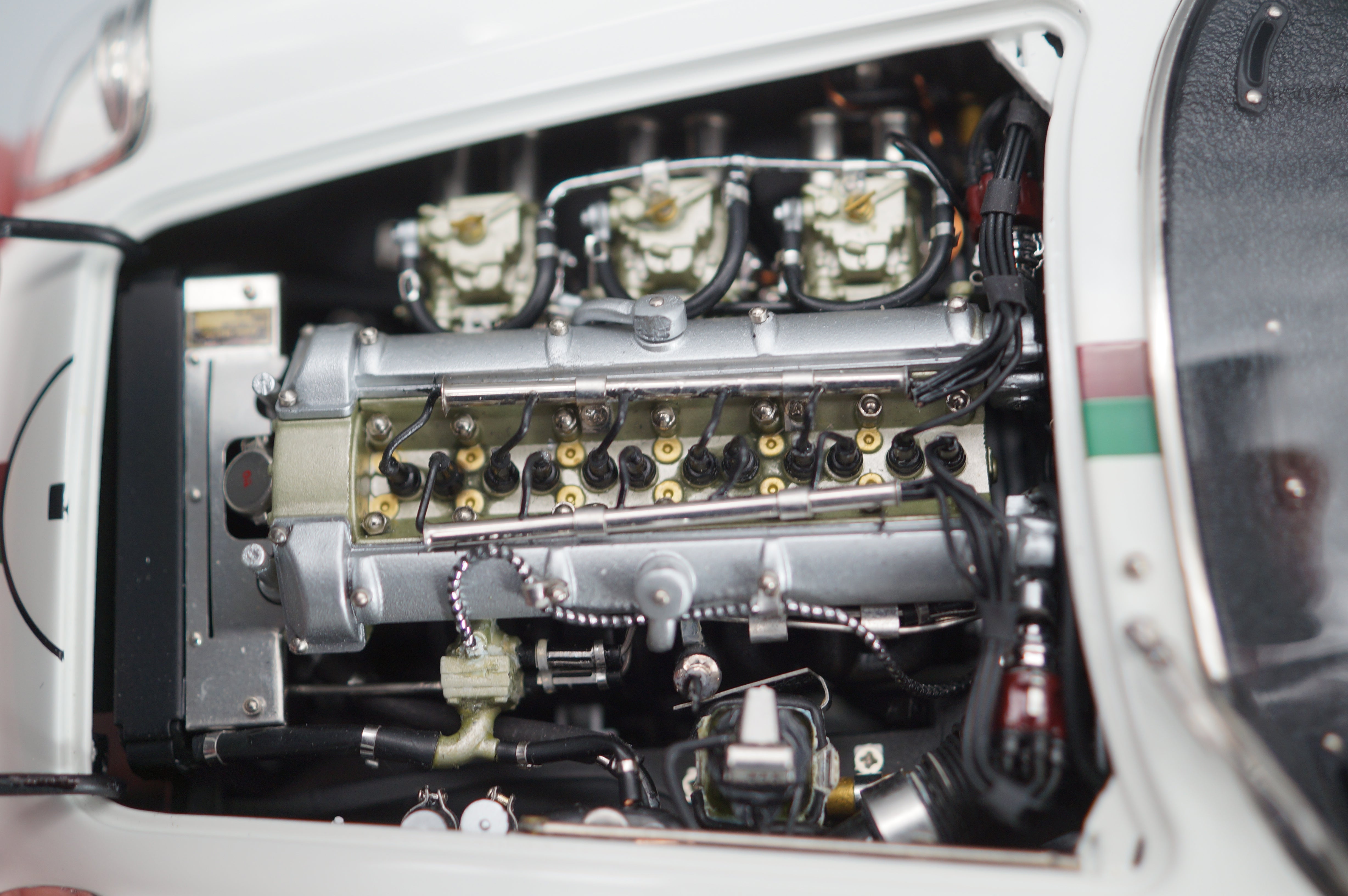 1:18 Aston Martin DB4 GT Zagato start no. 1 Le Mans LE 2500 pcs CMC M-139 - pre-owned