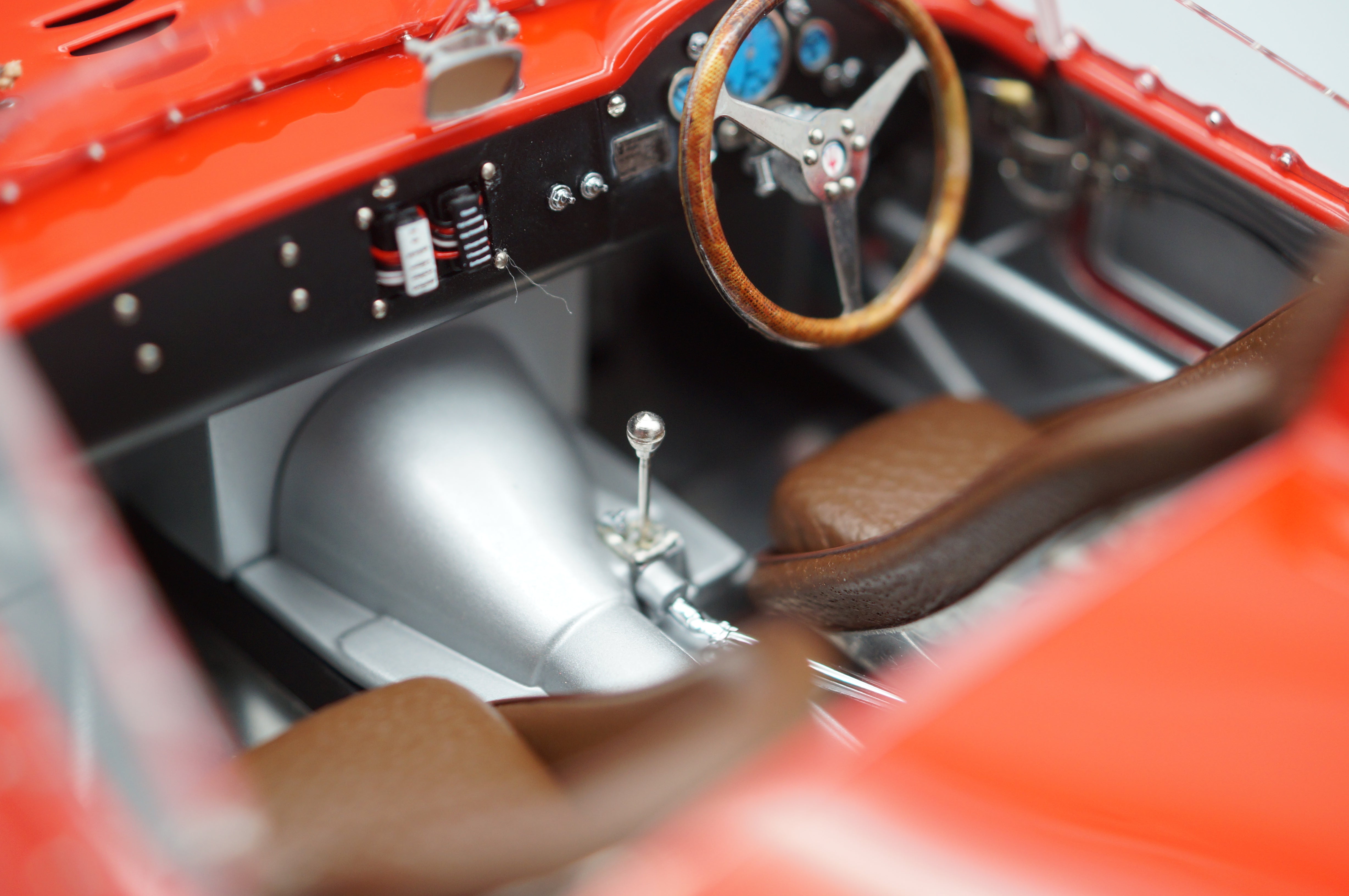 1:18 Maserati 300S Rennsportwagen 1956 CMC M-105 -pre-owned-