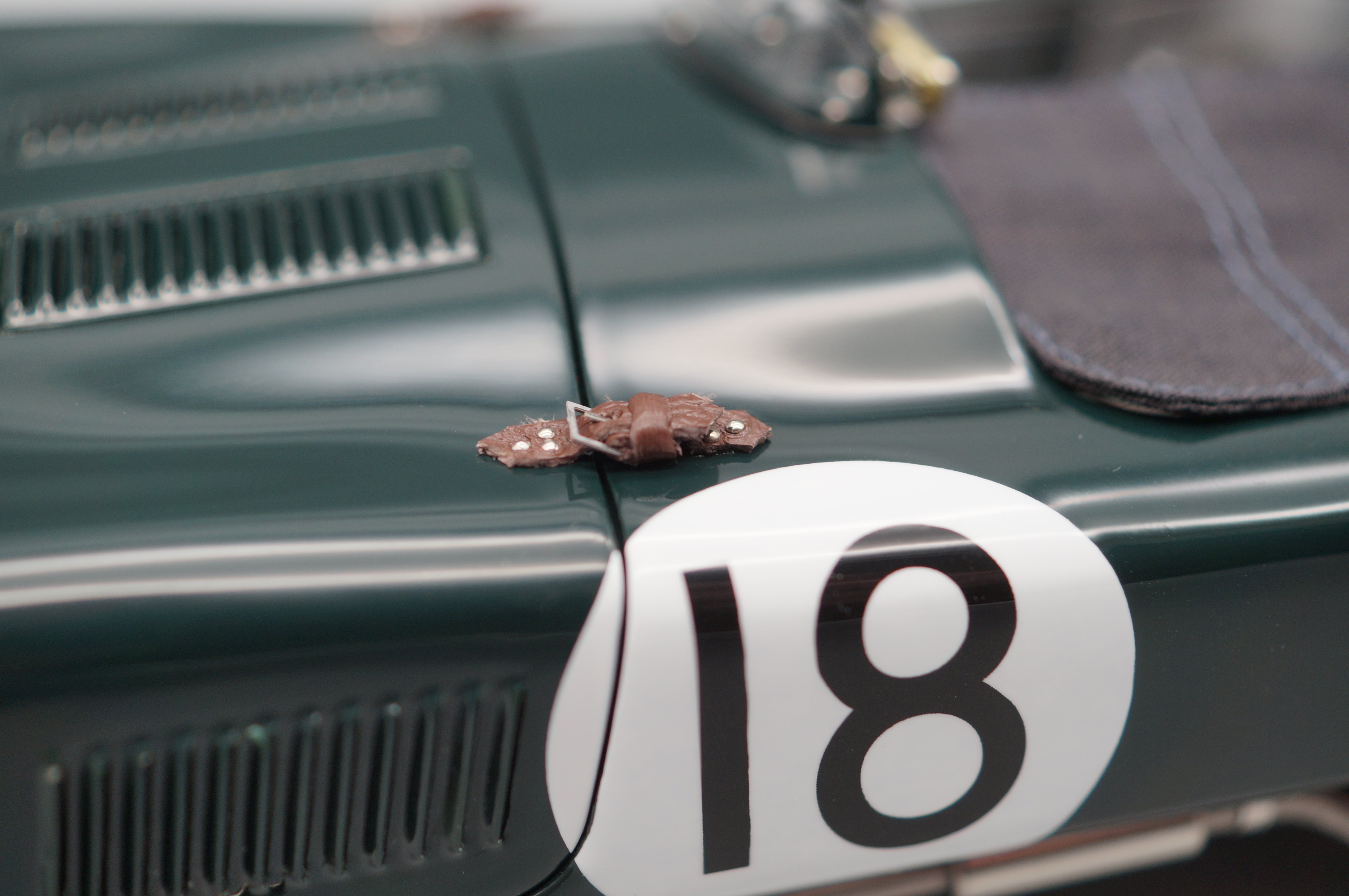 1:18 Jaguar C-Type #18 24h Le Mans Sieger 1953 Rolt/Hamilton CMC M-195 LE 1.500 - pre-owned-