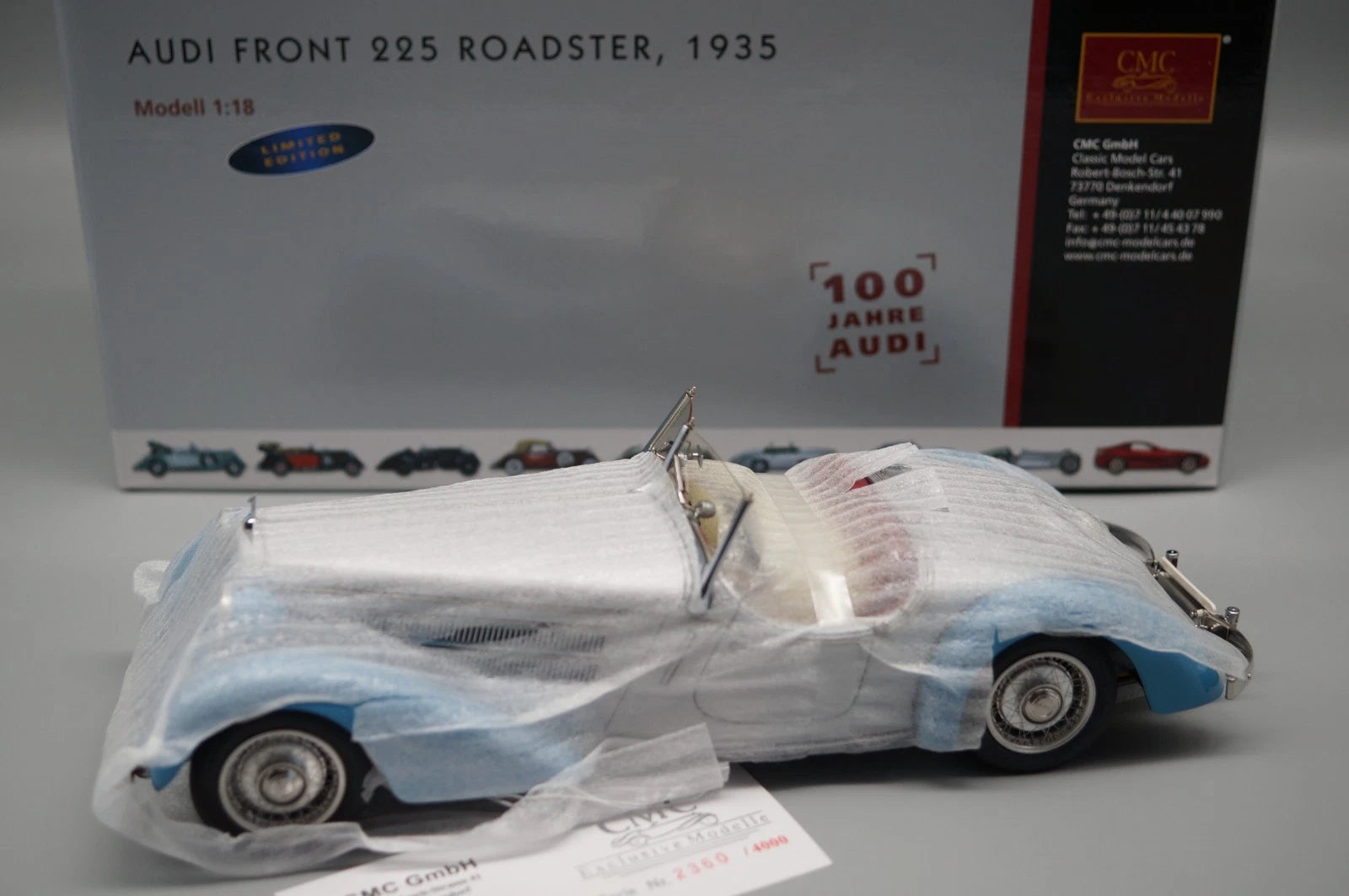 Audi Front 225 Roadster silver-blue CMC M-075B