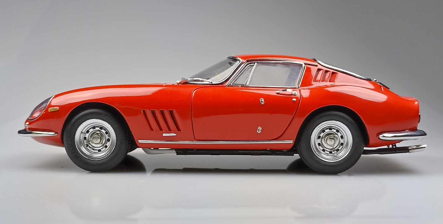 Ferrari 275 GTB/C RED von 1966 CMC M-210