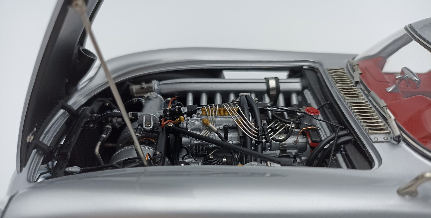 Mercedes-Benz 300 SLR Uhlenhaut Coupe CMC M-076 Neuauflage 2022
