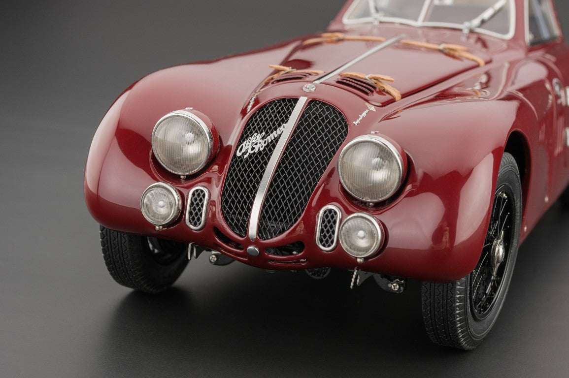 1/18 Alfa Romeo 8C 2900B Speciale Touring Coupe 1938 CMC M-107 -pre-owned-