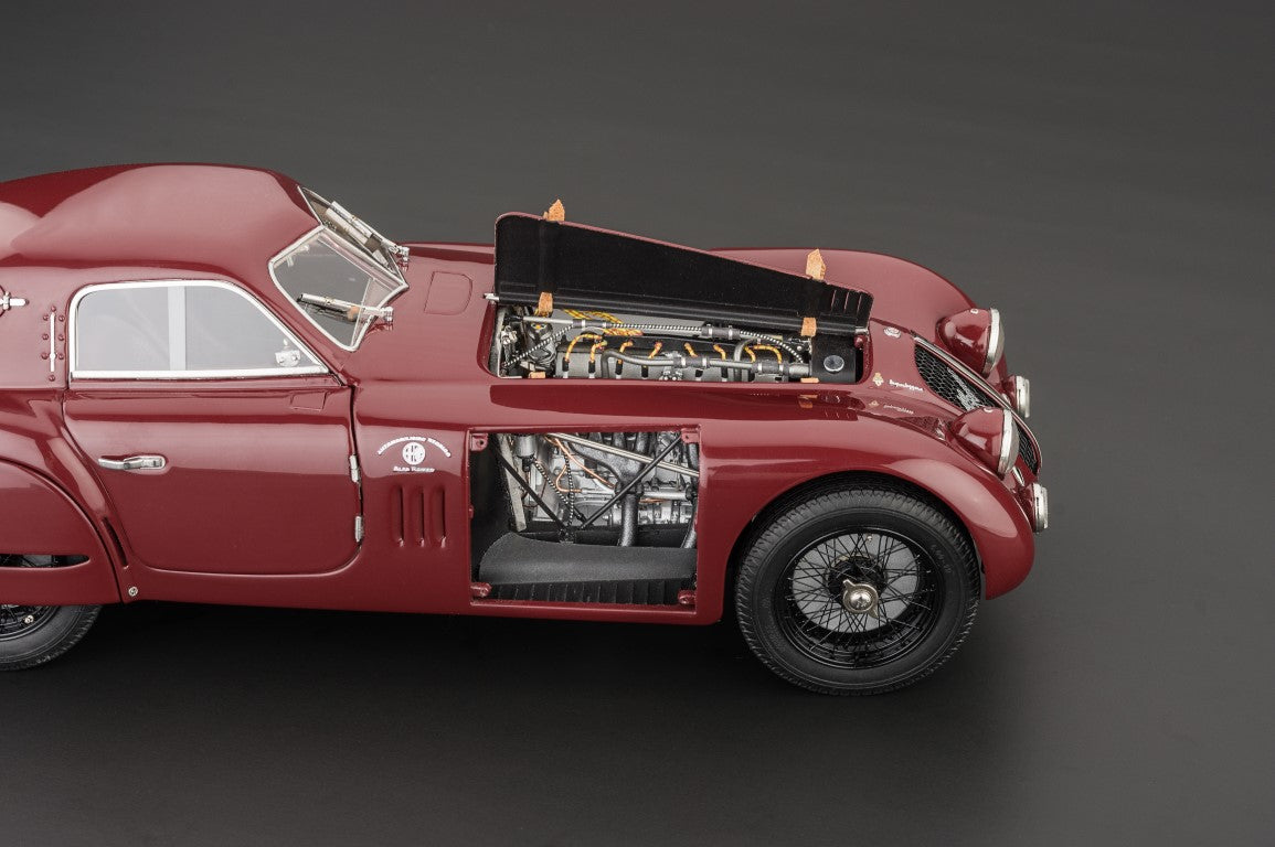 1/18 Alfa Romeo 8C 2900B Speciale Touring Coupe 1938 CMC M-107 -pre-owned-