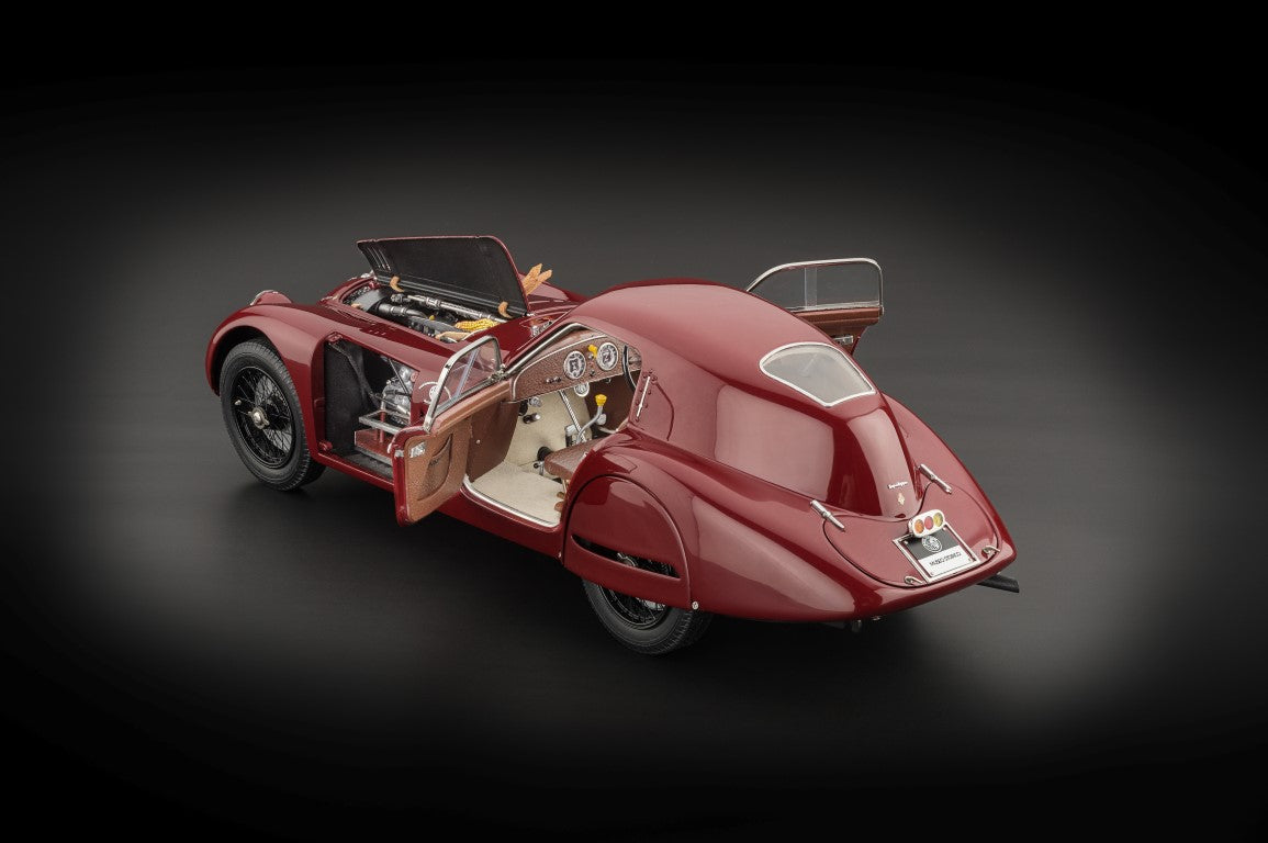 1/18 Alfa Romeo 8C 2900B Speciale Touring Coupe 1938 CMC M-107 -pre-owned-