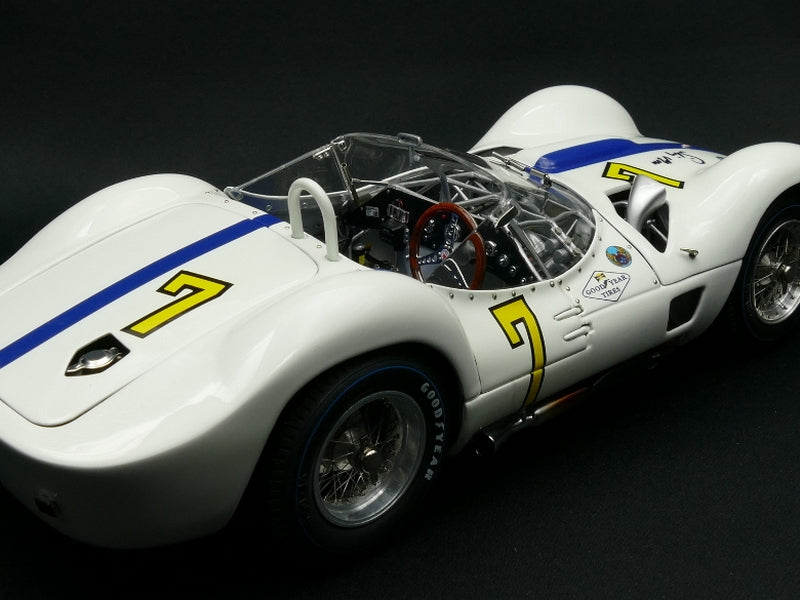 1/18 Maserati Tipo 61 Birdcage #7 GP Cuba Signature Edition Stirling Moss CMC M-149