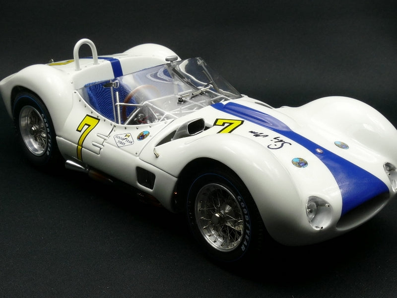 1/18 Maserati Tipo 61 Birdcage #7 GP Cuba Signature Edition Stirling Moss CMC M-149