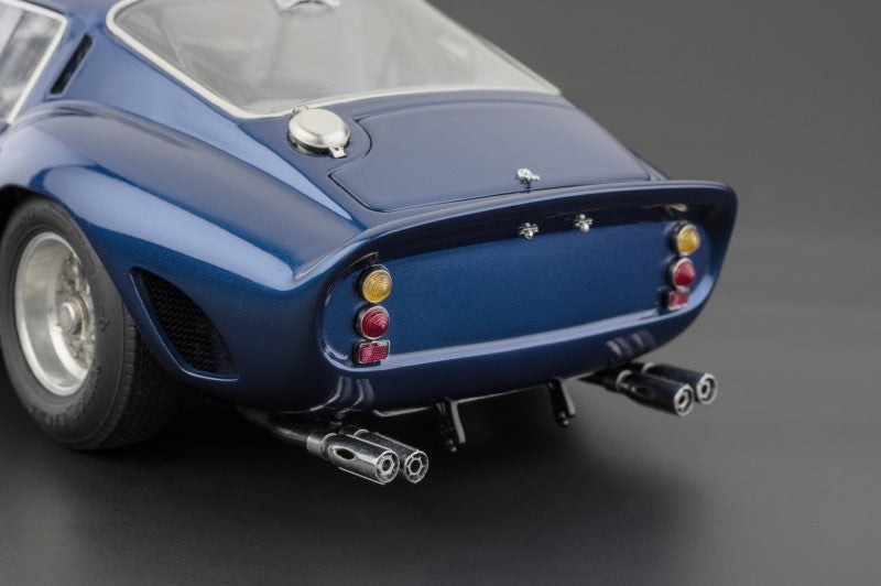1/18 CMC Ferrari 250 GTO 1962 BLUE #1782 CMC M-152 -pre-owned-