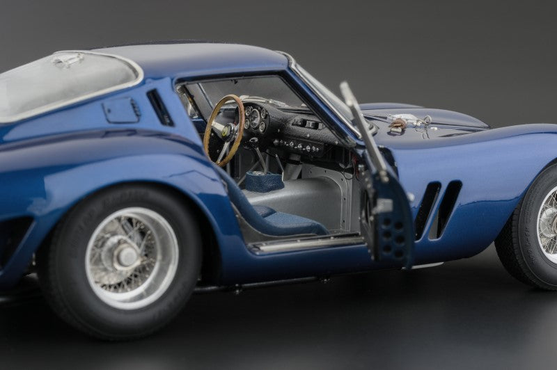 1/18 CMC Ferrari 250 GTO 1962 BLUE #1782 CMC M-152 -pre-owned-