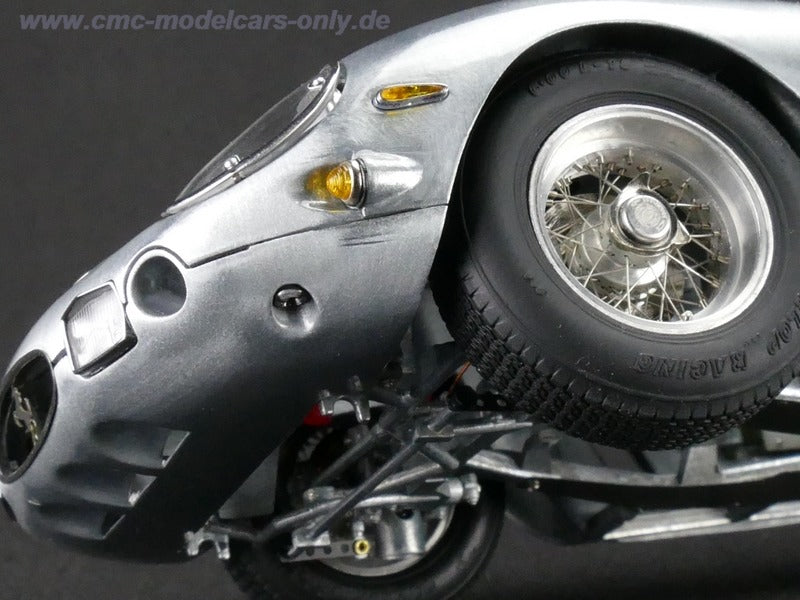 CMC Ferrari 250 GTO Techno-Promo Model CMC M-173 LE 500