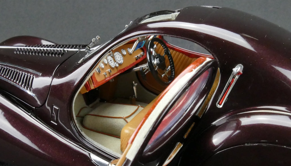Talbot-Lago Coupé T150 C-SS Figoni & Falaschi "Teardrop" "Memory Edition" Aubergine CMC M-179