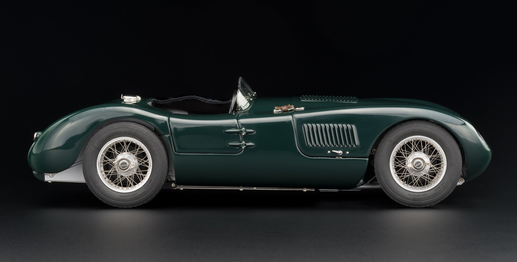 Jaguar C-Type British Racing Green 1952 CMC M-191 -pre-owned