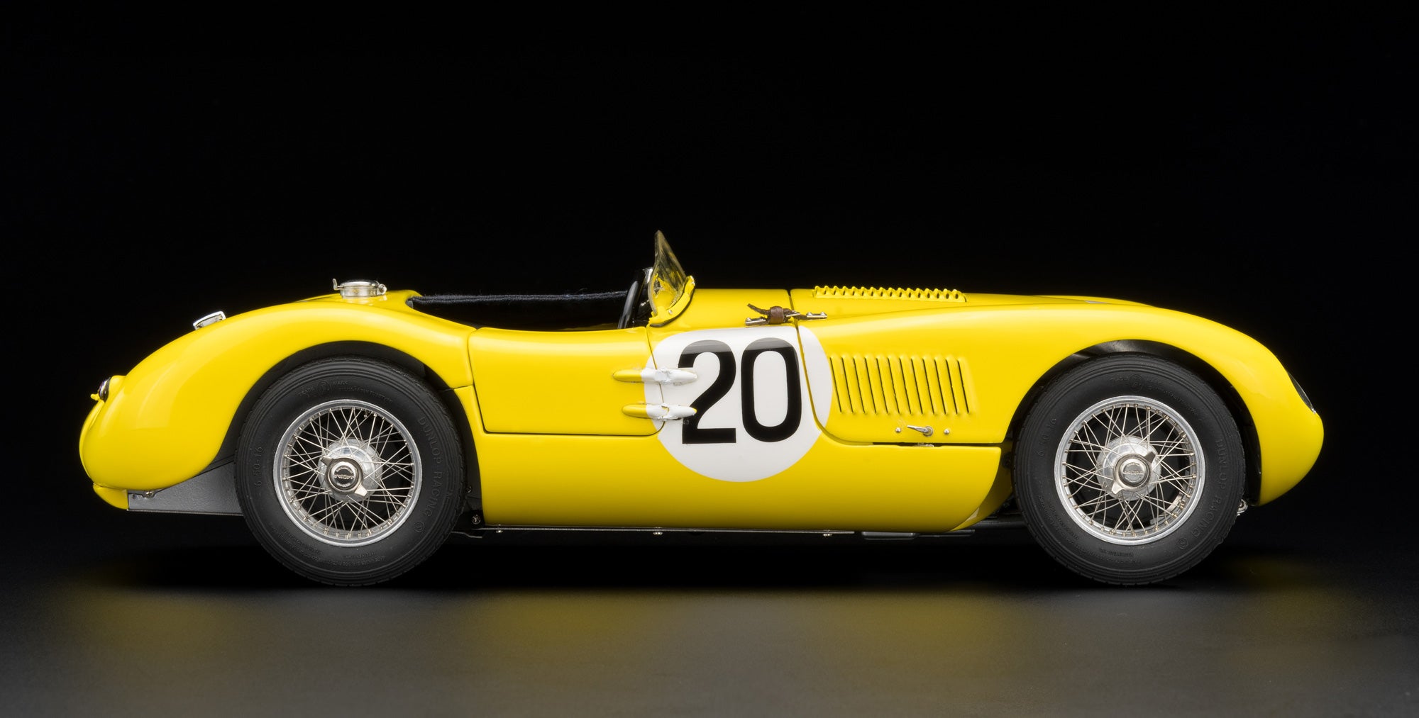 Jaguar C-Type #20 24h Le Mans 1953 Laurent/de Tornaco CMC M-194 LE 1.000