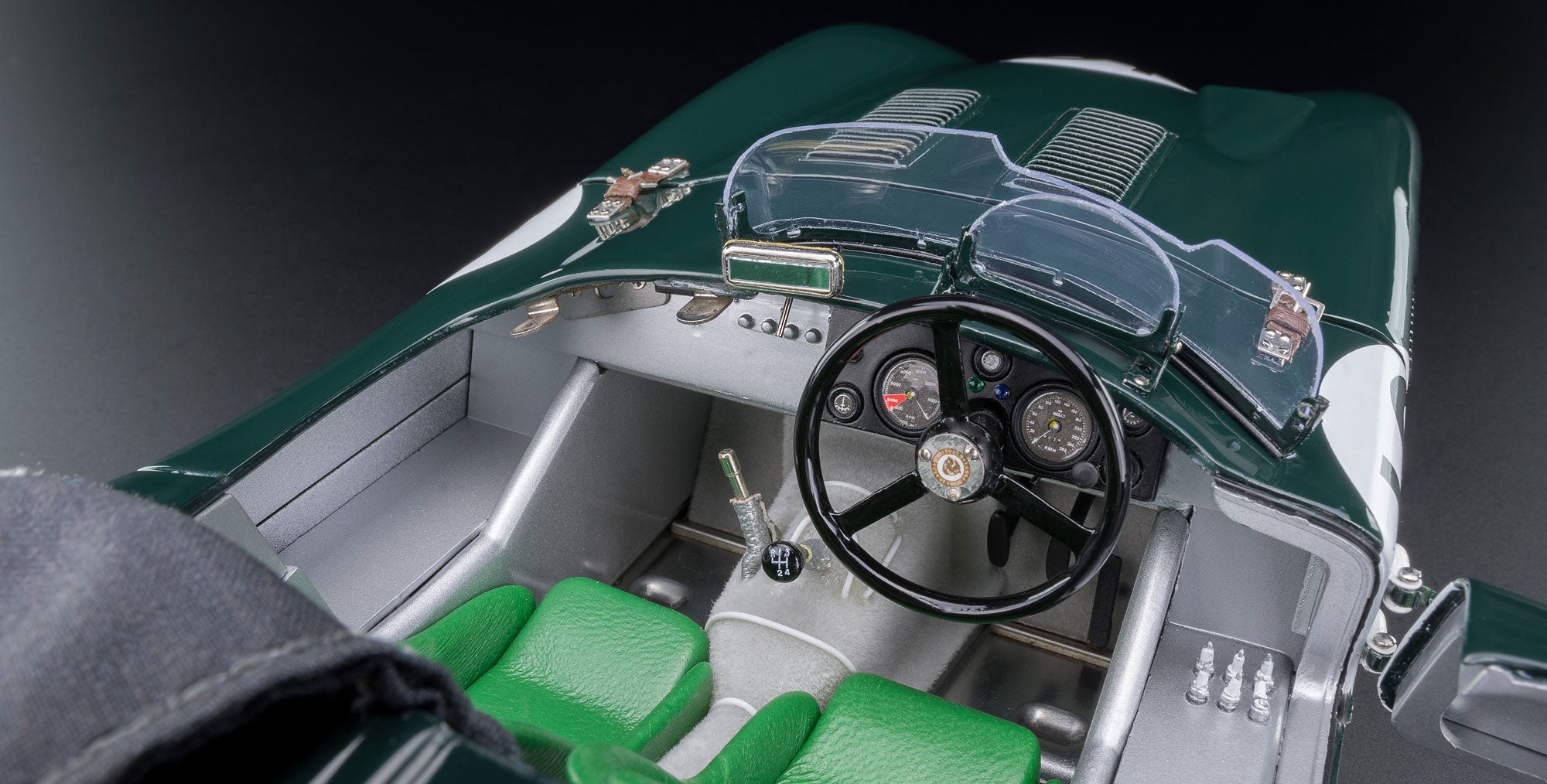 1:18 Jaguar C-Type #18 24h Le Mans Sieger 1953 Rolt/Hamilton CMC M-195 LE 1.500 - pre-owned-