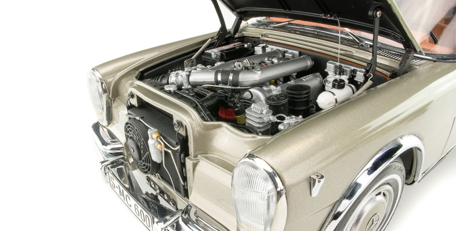 CMC Mercedes-Benz 600 Pullman (W100) Limousine with sunroof CMC M-204 -pre-owned