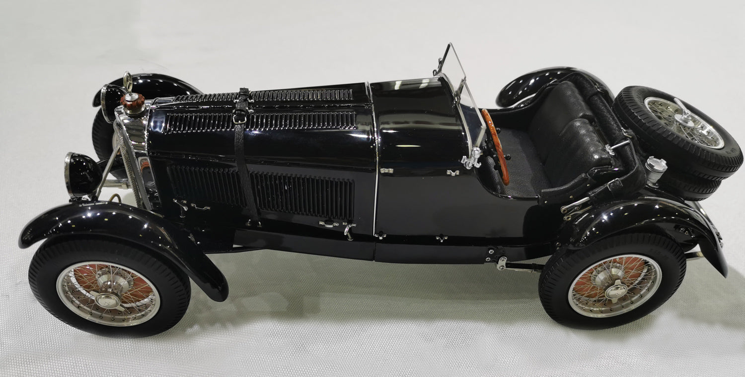 Mercedes-Benz SSK 1928-1930 schwarz Limitierte Edition 800 Stück CMC M-208