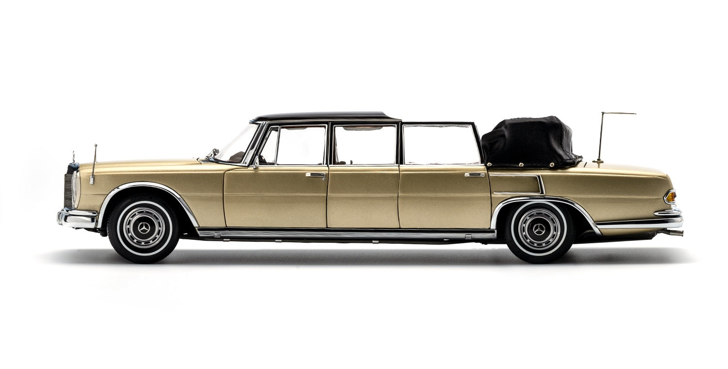 Mercedes-Benz 600 Pullman Landaulet beige/braun mit funktionsfähigem Verdeck CMC M-217