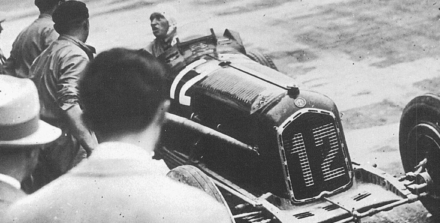 1/18 CMC Alfa-Romeo P3 #12 Fagioli, Gewinner GP Italien 1933 LE 1.000