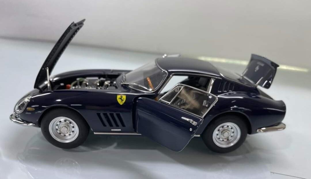 1/18 Ferrari 275 GTB/C MIDNIGHT BLUE US-Version CMC M-242US