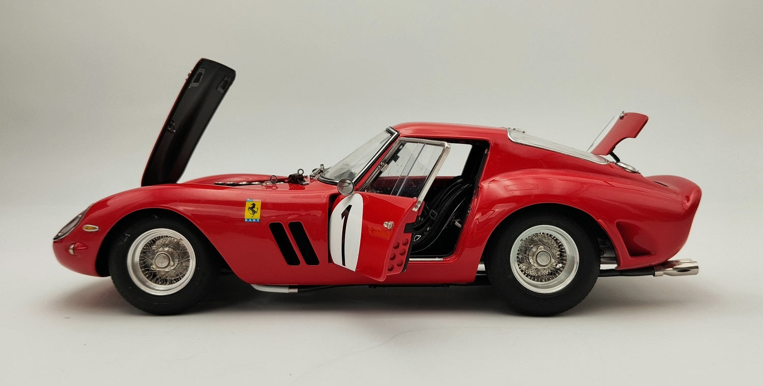 1/18 CMC Ferrari 250 GTO #1, LHD P. & R. Rodriguez, Winner, 1962 1000km Paris LE 2200