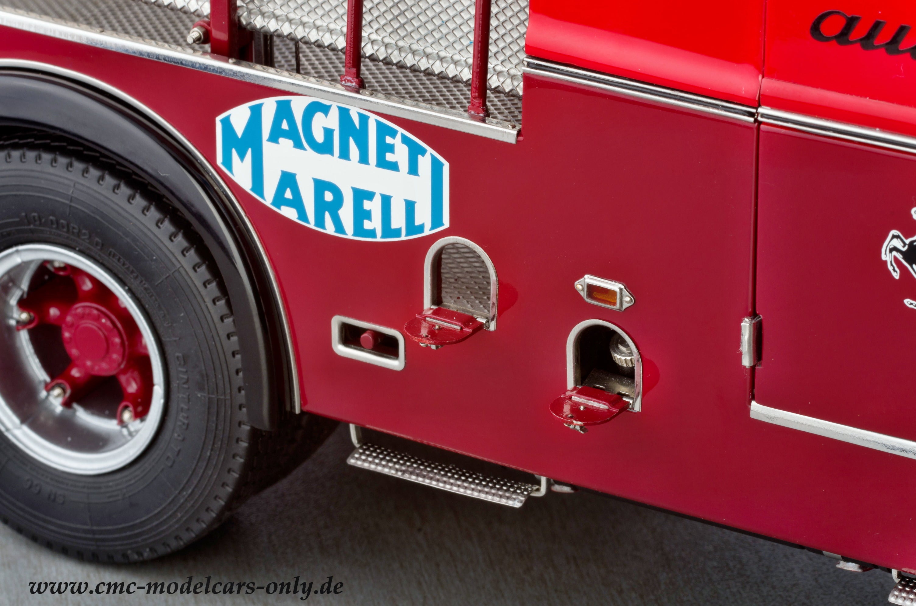 Ferrari Renntransporter Fiat 642 RN2 Bartoletti CMC M-084 - Neuauflage 2024