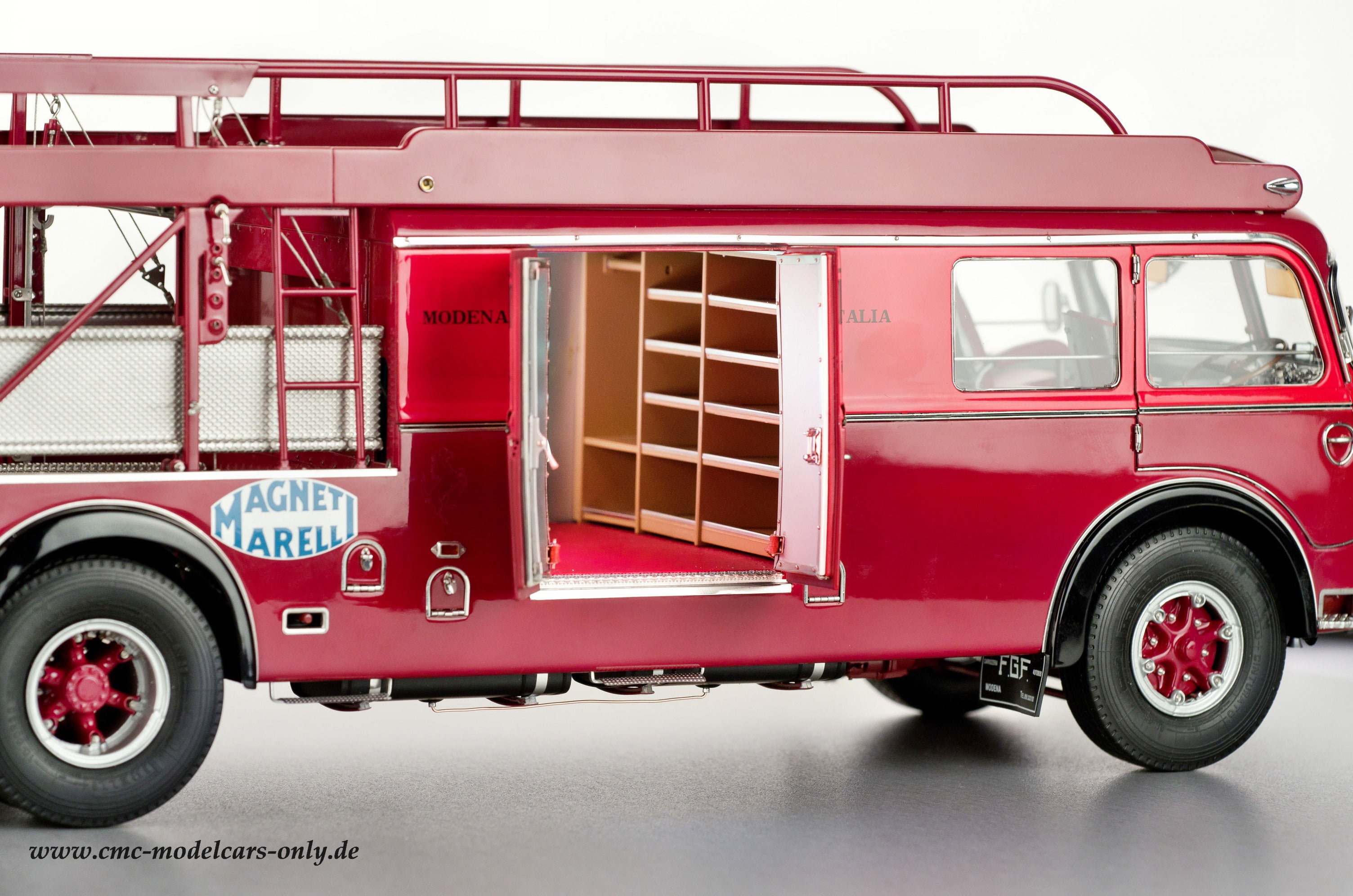 Ferrari Renntransporter Fiat 642 RN2 Bartoletti CMC M-084 - aus Vorbesitz