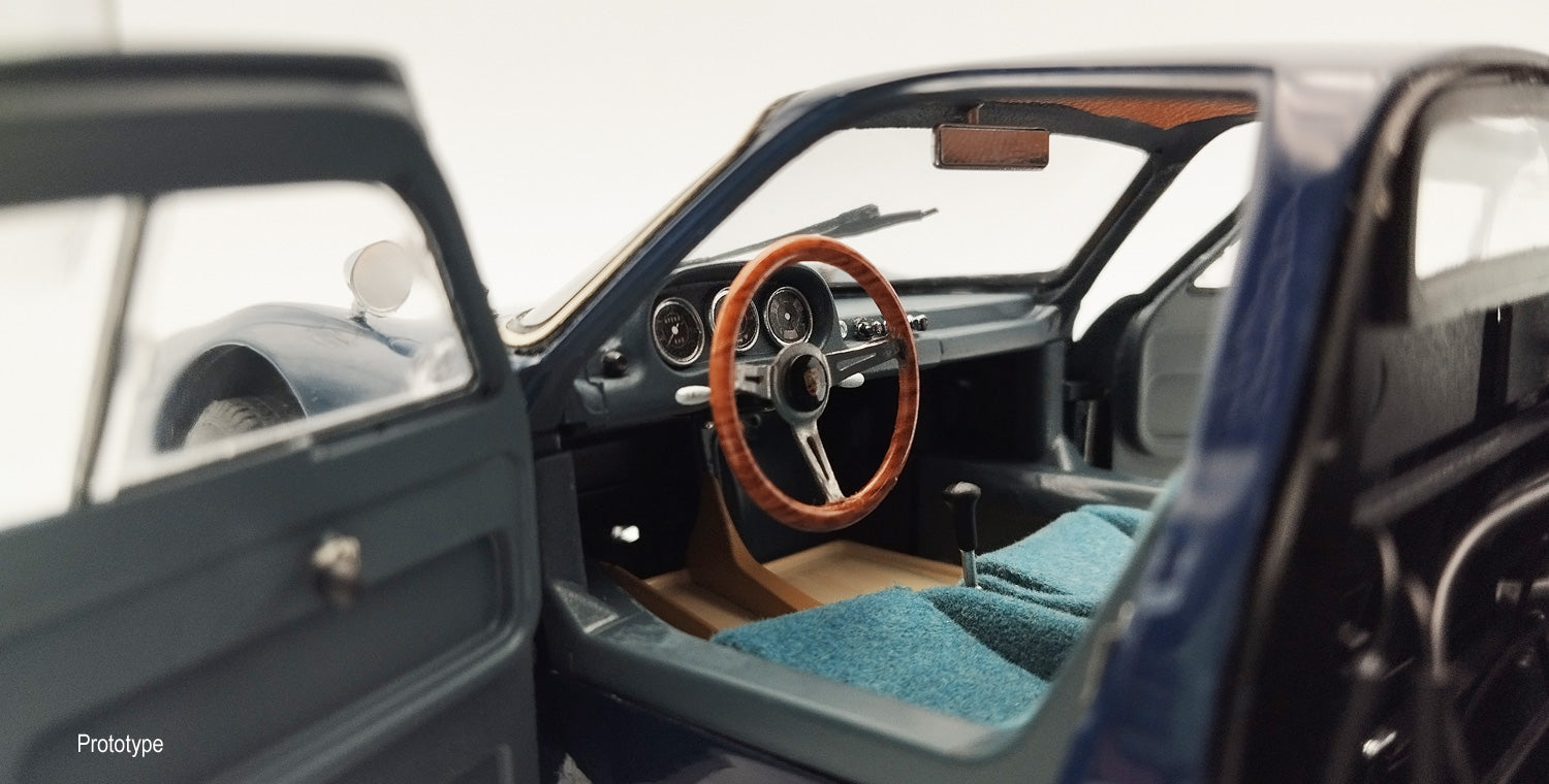 1/18 Porsche 904 Carrera GTS Bonhams Scottsdale Auction 2017 CMC M-237