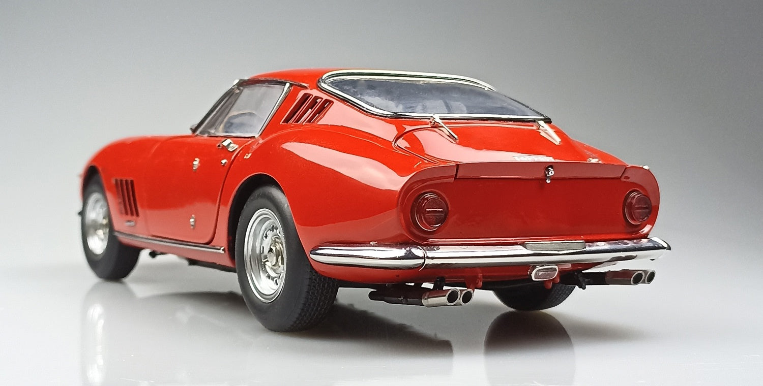 Ferrari 275 GTB/C RED von 1966 CMC M-210