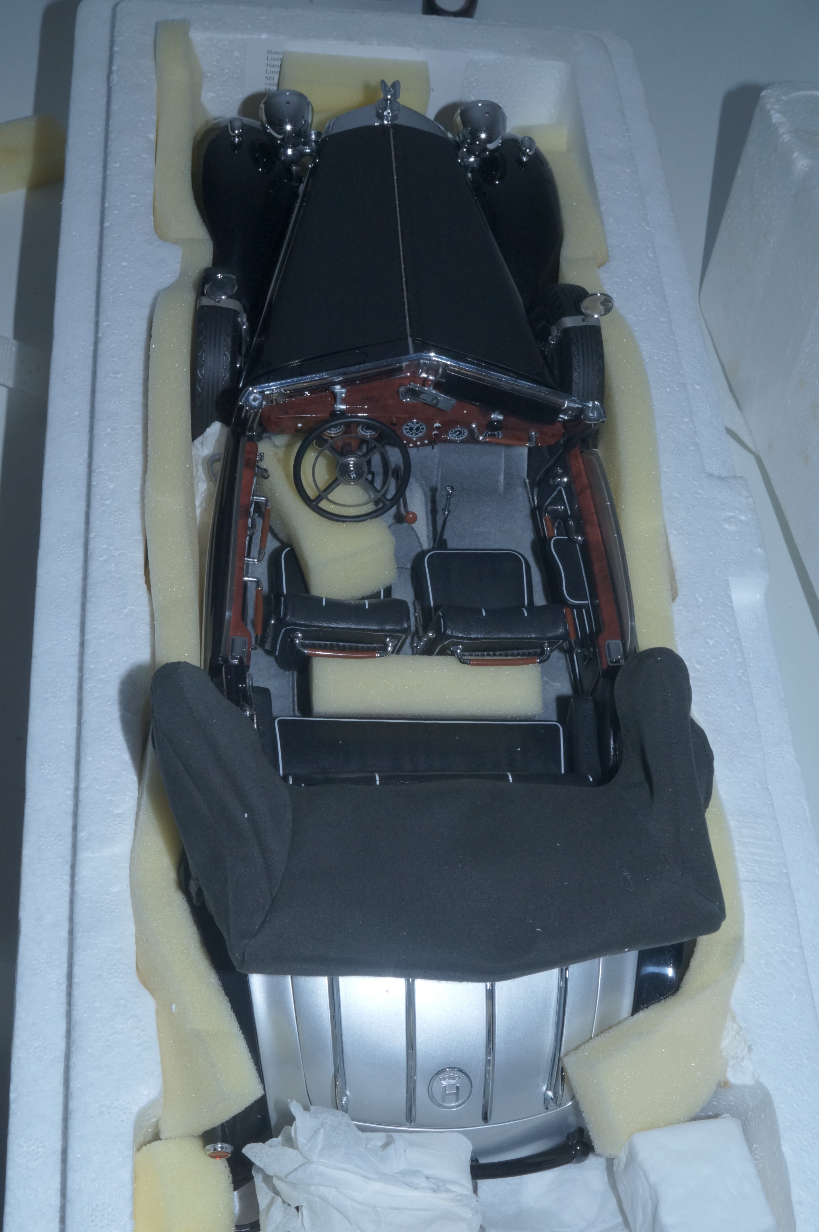 1/12 HORCH 853 Sportcabriolet 1936 CMC M-022