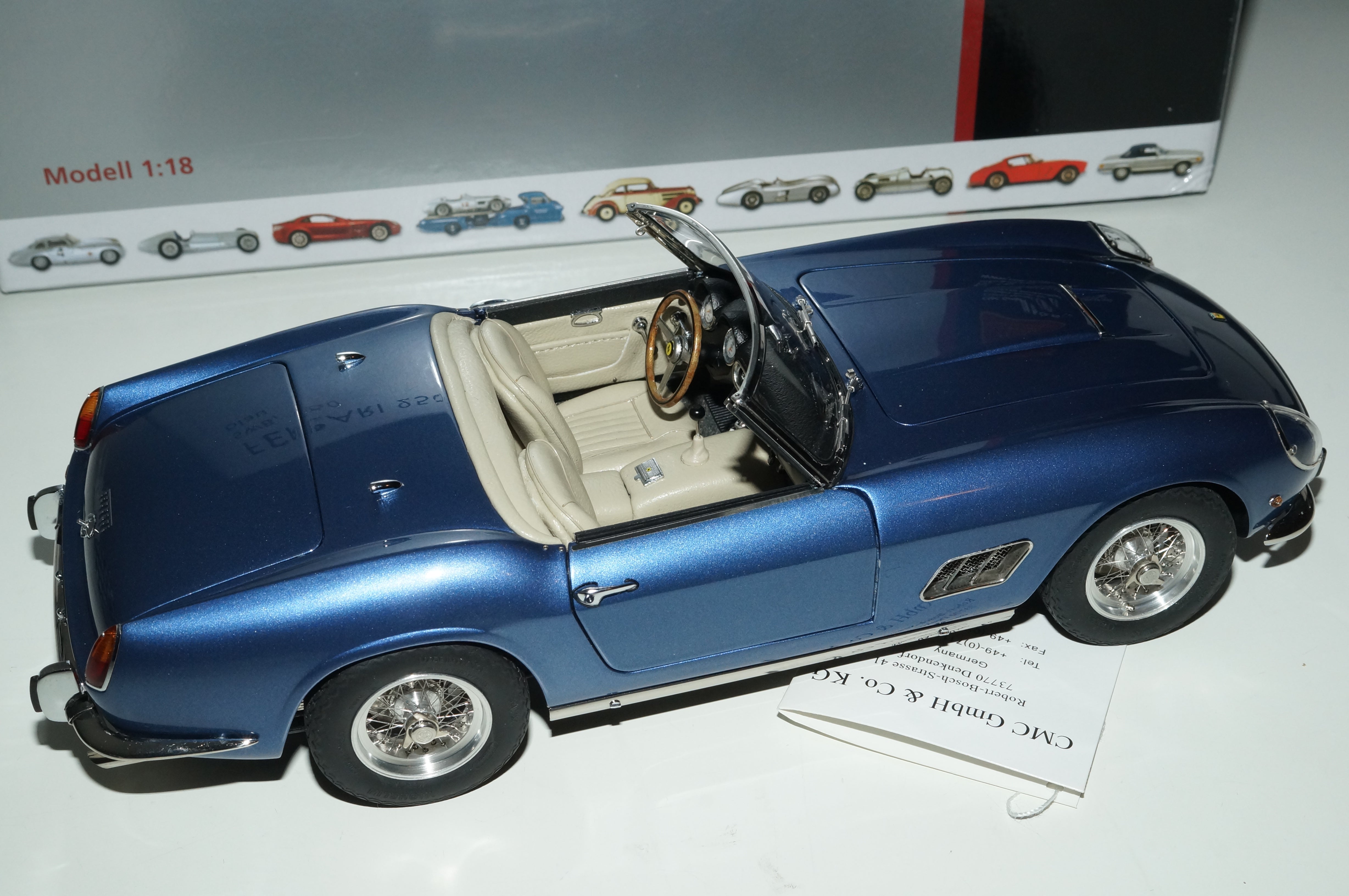 Ferrari 250 SWB California Spyder 1961 blau CMC M-092