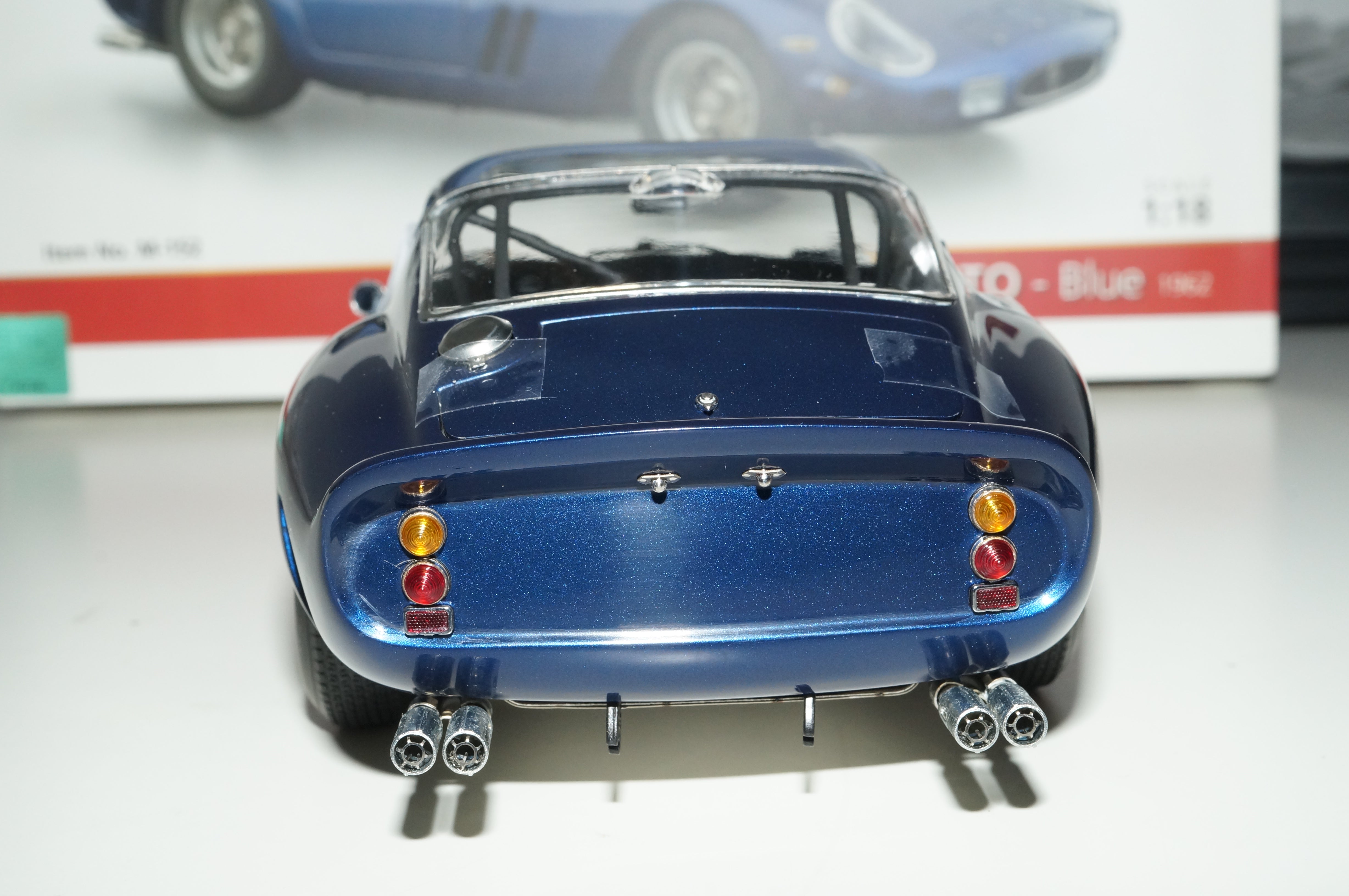 CMC Ferrari 250 GTO 1962 BLAU CMC M-152 -pre-owned-