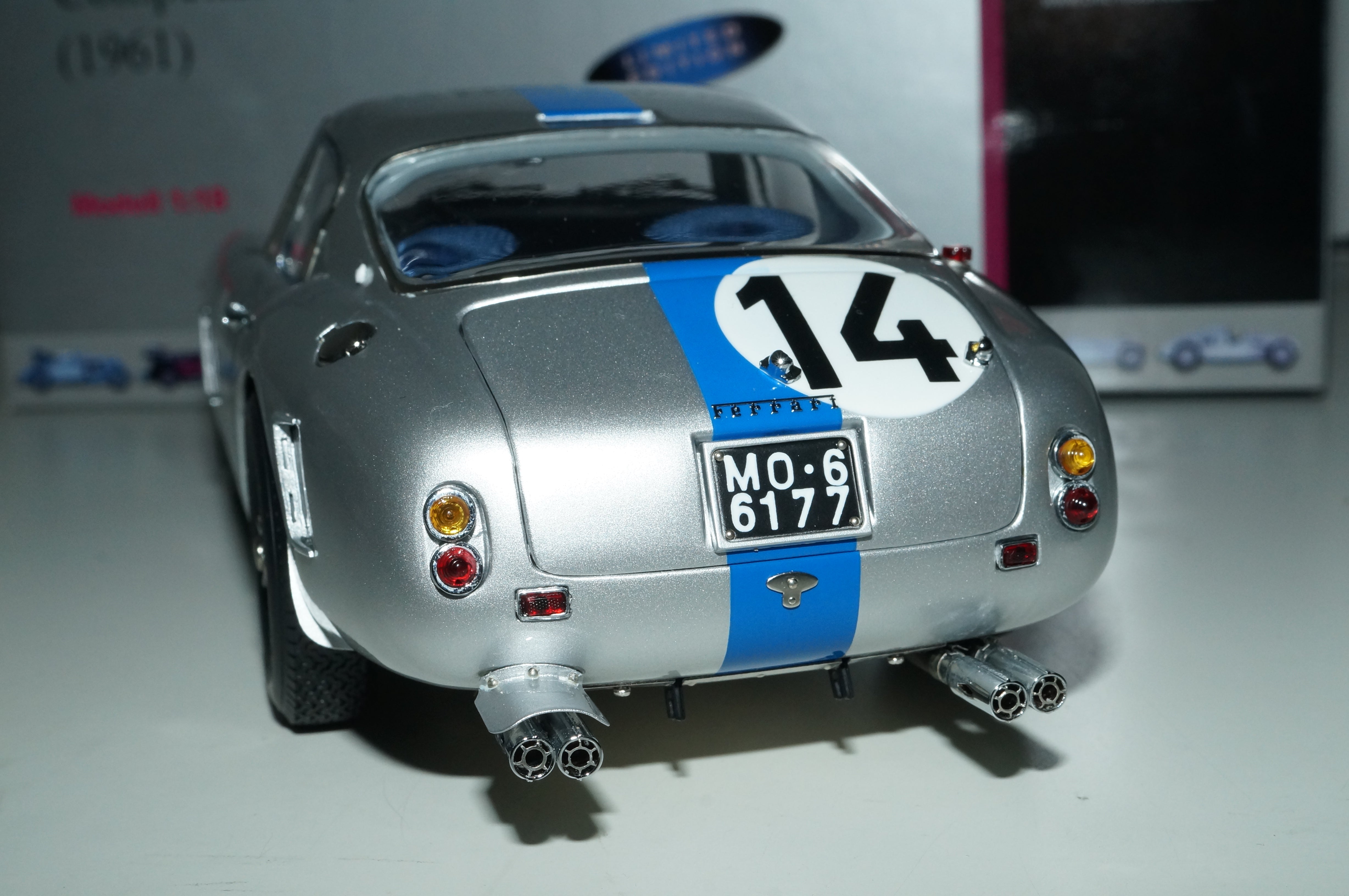 Ferrari 250 GT SWB Competizione #14 24H Le Mans 1961 CMC M-079 aus Vorbesitz