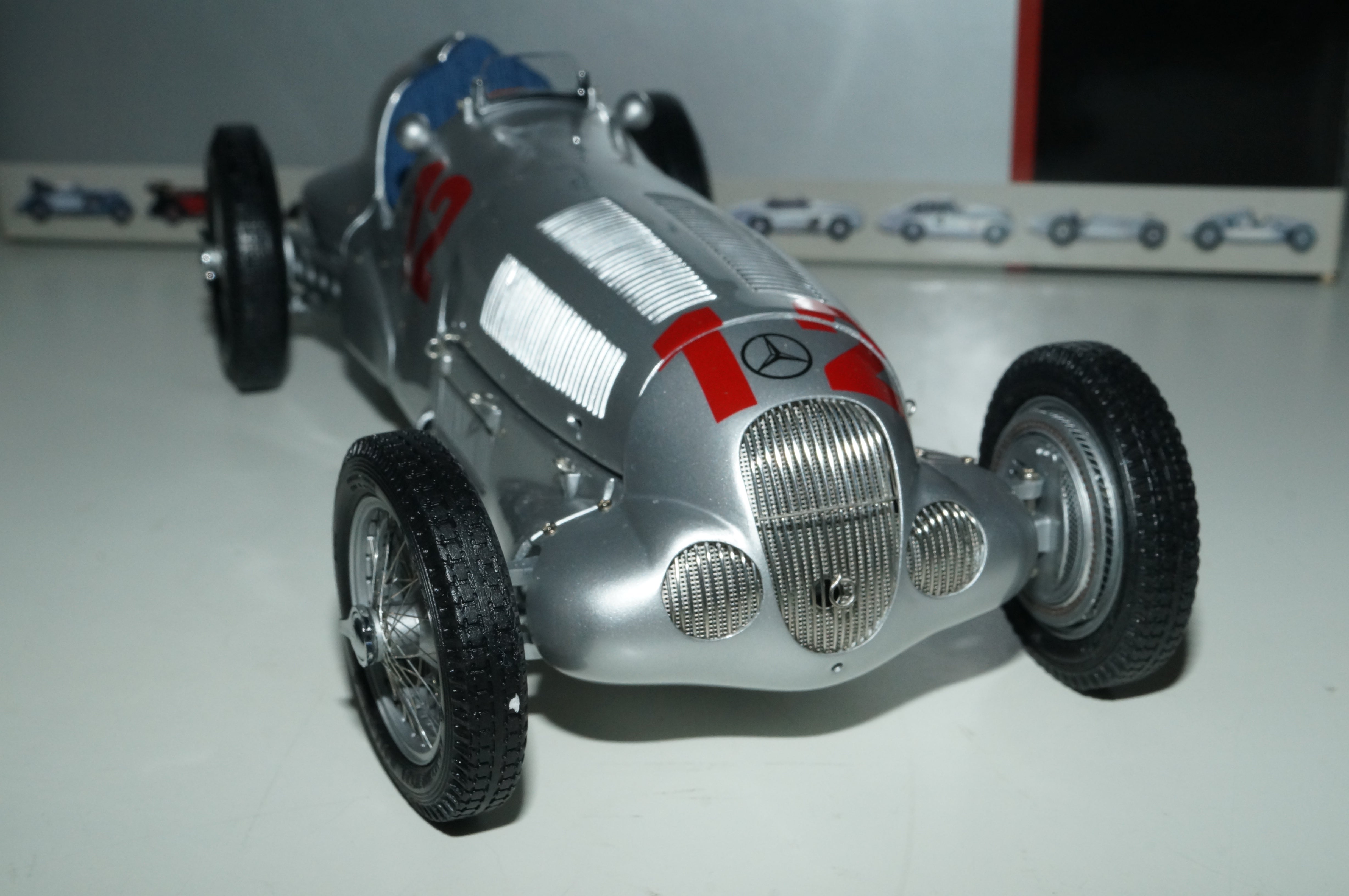 Mercedes-Benz W125 #12 R. Caracciola CMC M-052 LE 3,000 from pre-ownership