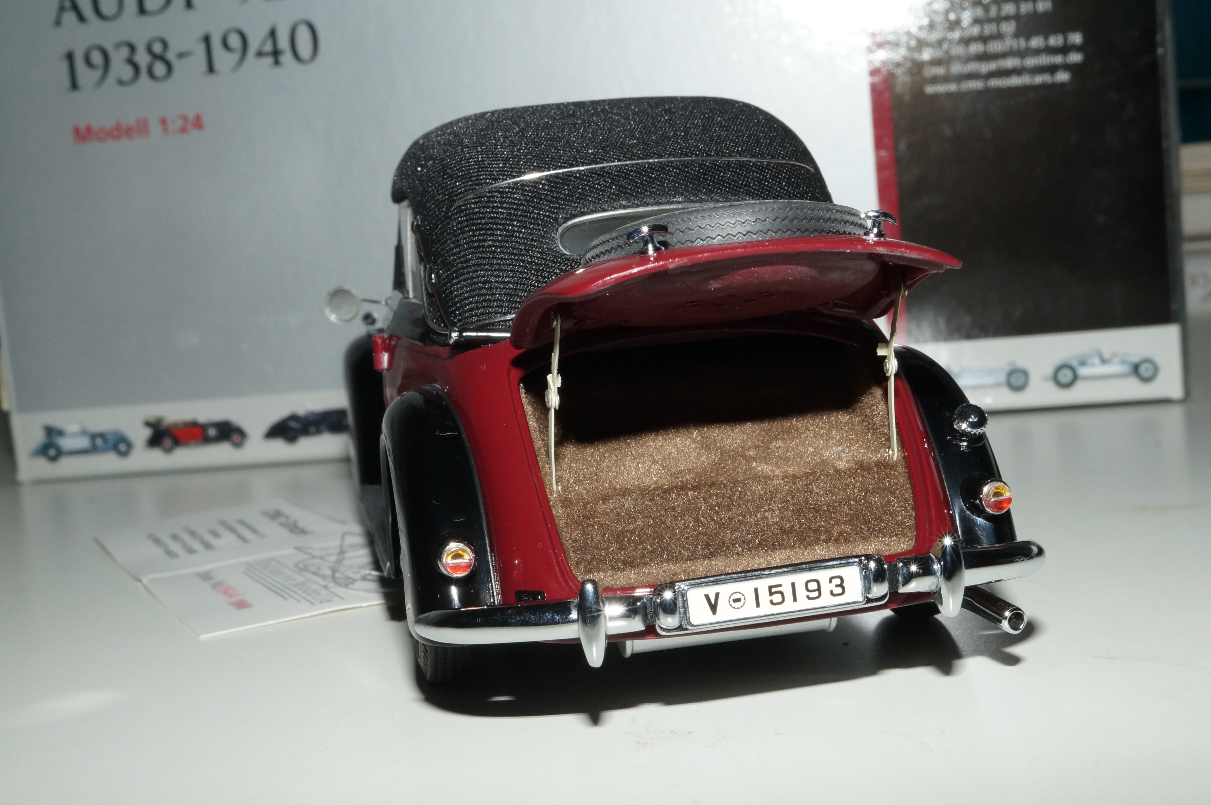 1/24 Audi 920 Cabriolet Dunkelrot CMC M-032A