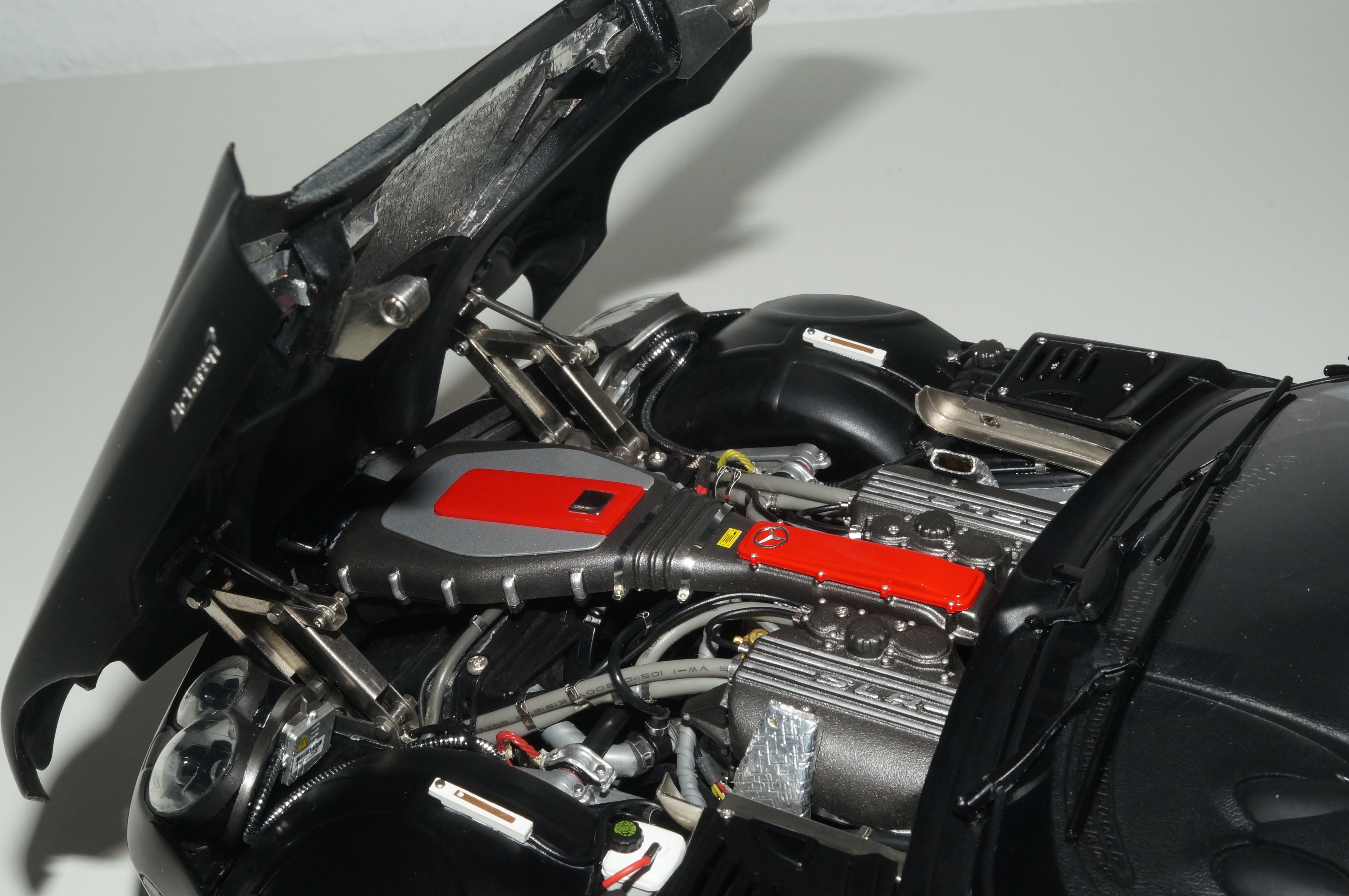 1/12 Mercedes-Benz SLR McLaren 2003 SCHWARZ CMC C-006F