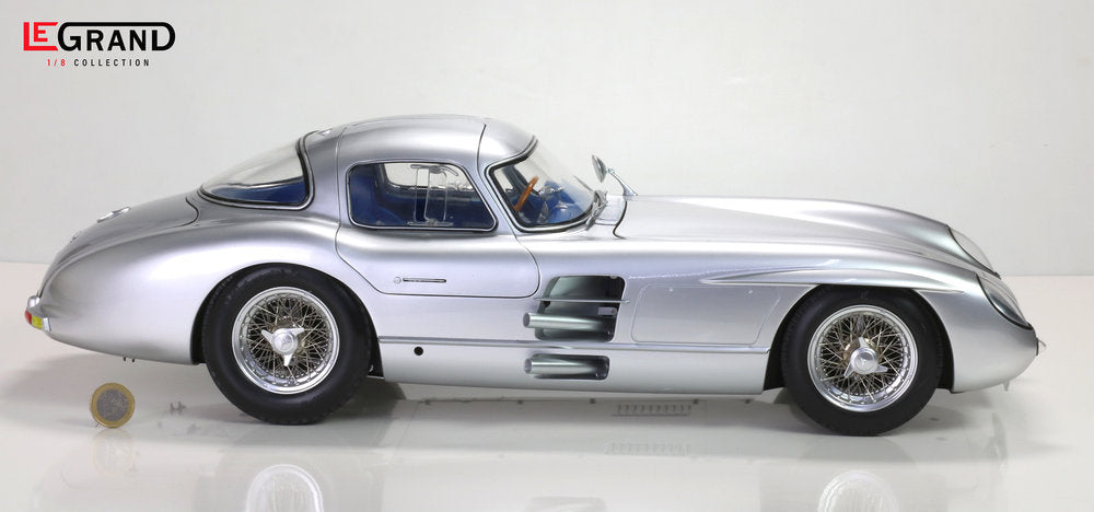 1/8 LEGRAND MERCEDES-BENZ 300 SLR ''UHLENHAUT COUPÉ'' Bausatz/Kit LE102