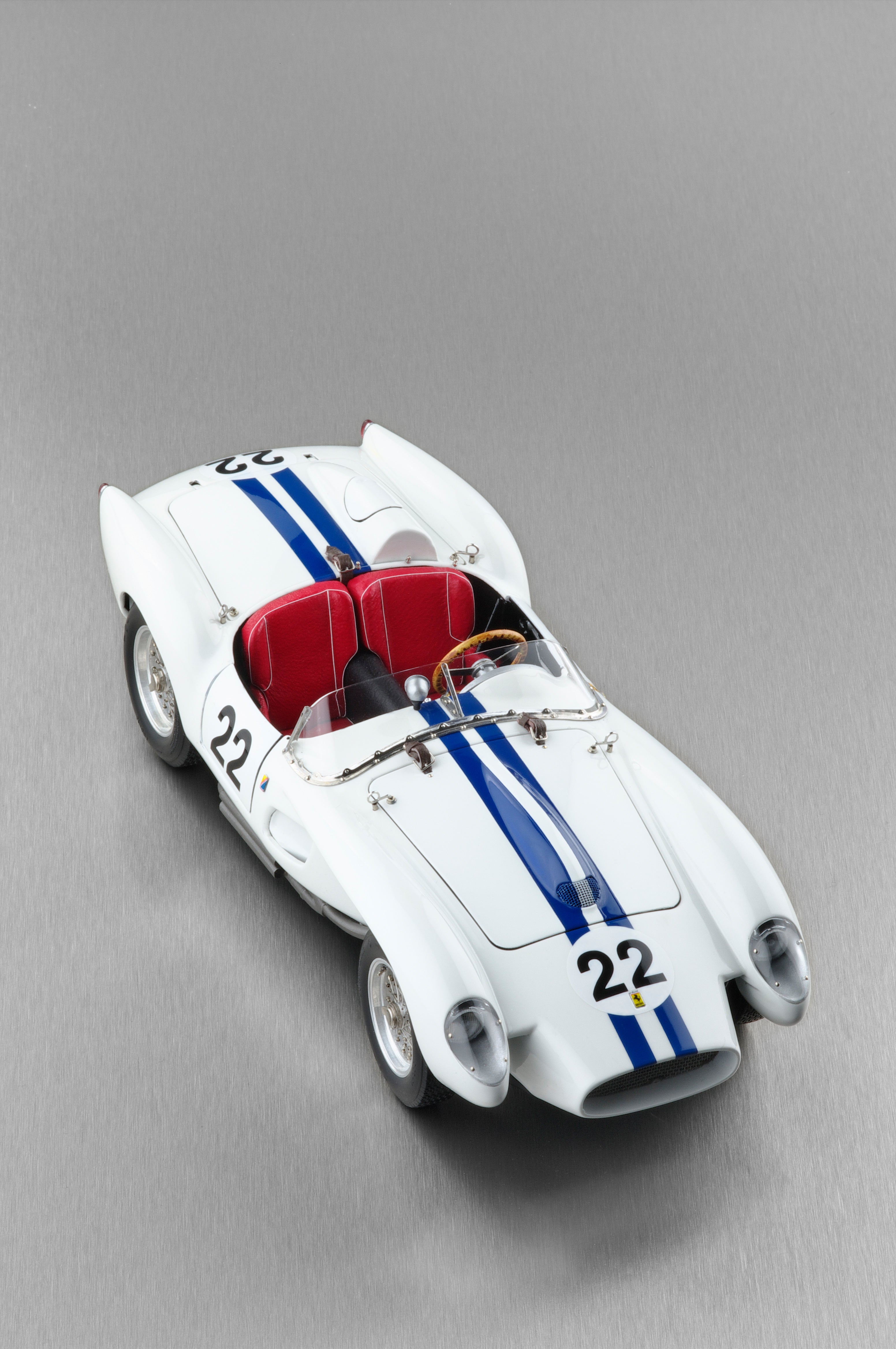 1:18 Ferrari 250 Testa Rossa #22 Pontoon Fender CMC M-080 aus Vorbesitz