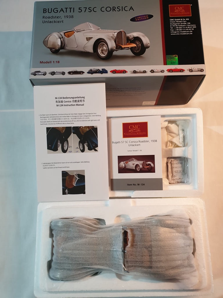 Bugatti 57 SC Corsica Roadster unlackiert CMC M-134 Limited Edition 1000 Stück