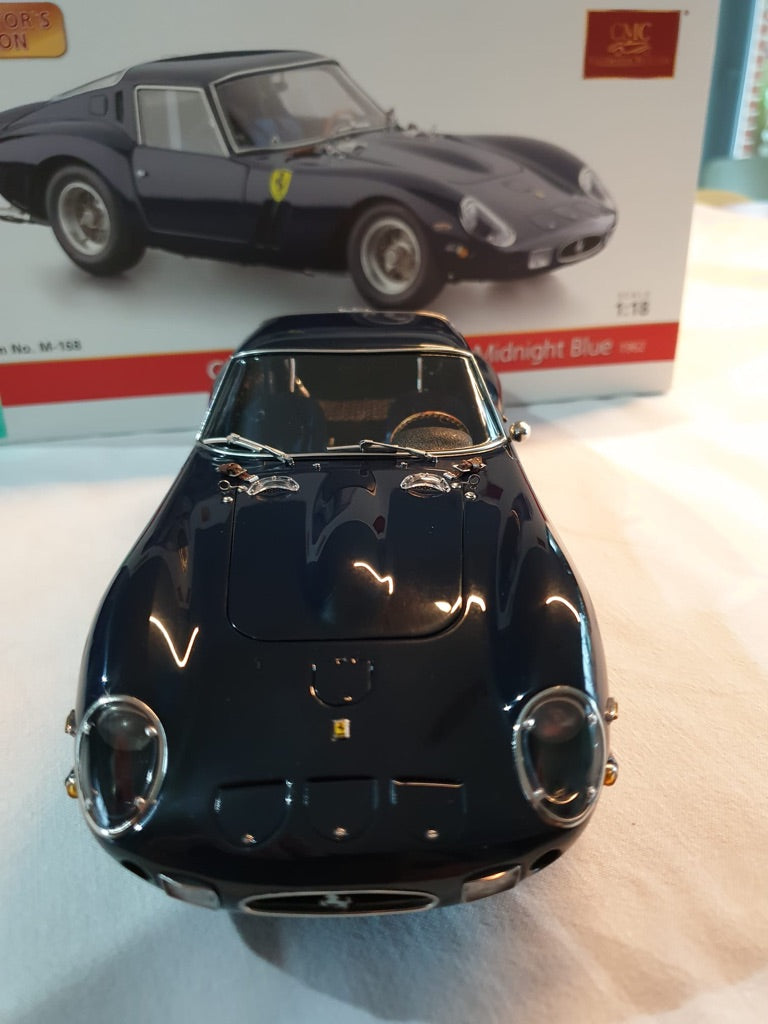 CMC Ferrari 250 GTO Midnight Blue 'Techno Classica 2016' CMC M-168 LE 200 Stueck