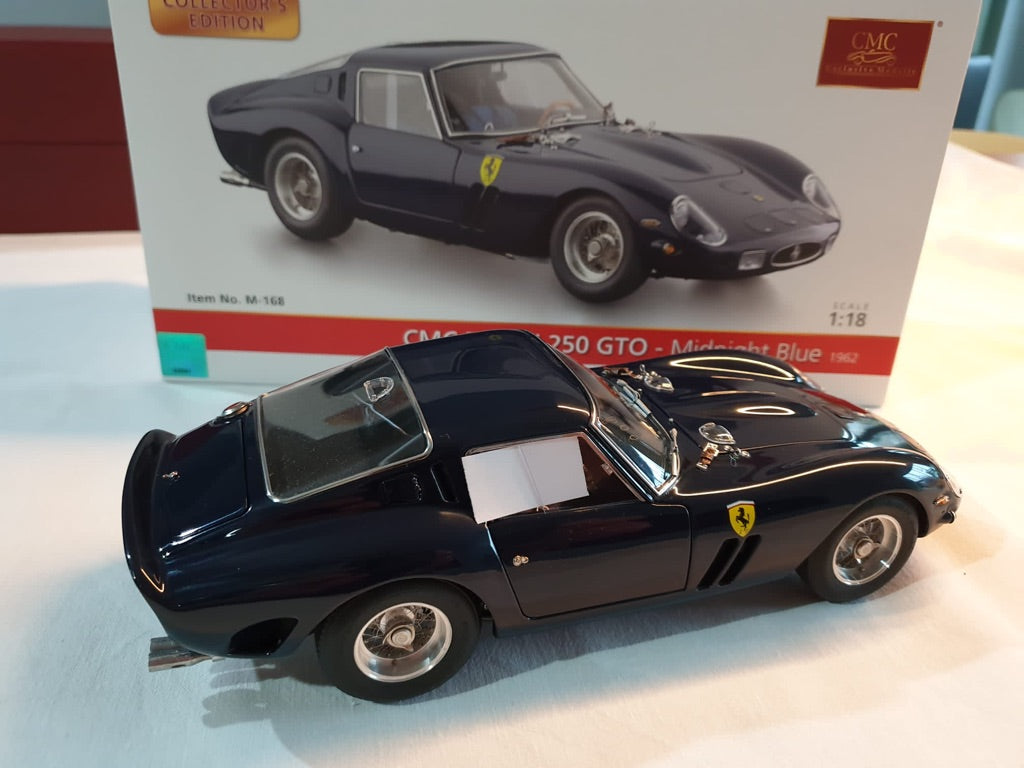 CMC Ferrari 250 GTO Midnight Blue 'Techno Classica 2016' CMC M-168 LE 200 Stueck