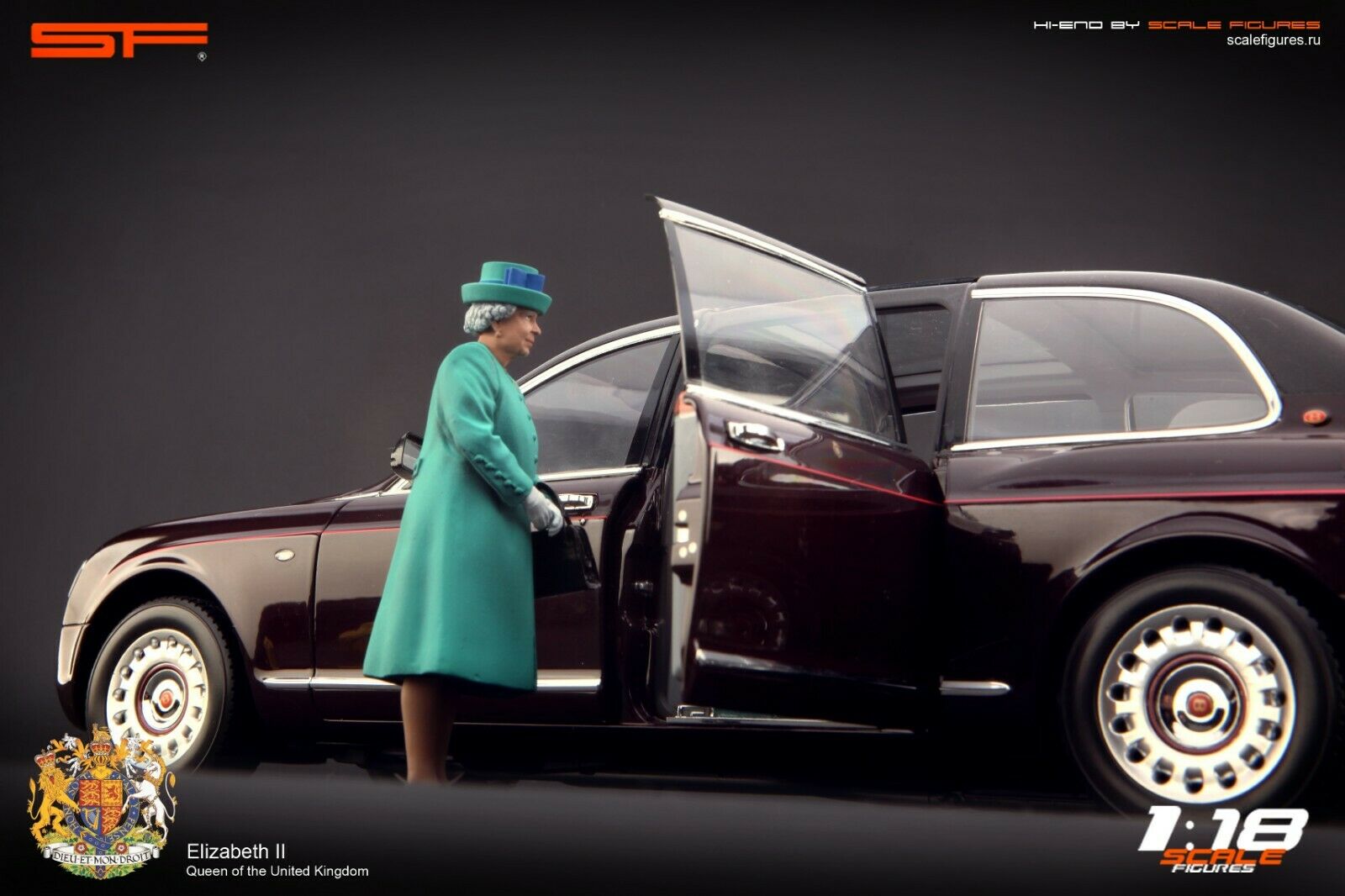 1/18 QUEEN ELISABETH II Green Dress von SF Scale Figures - Handarbeit -