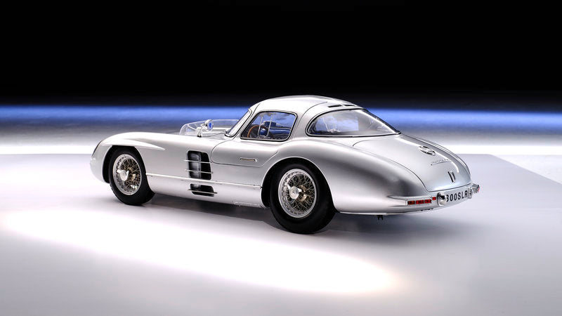 1/8 LEGRAND MERCEDES-BENZ 300 SLR ''UHLENHAUT COUPÉ'' Bausatz/Kit LE102